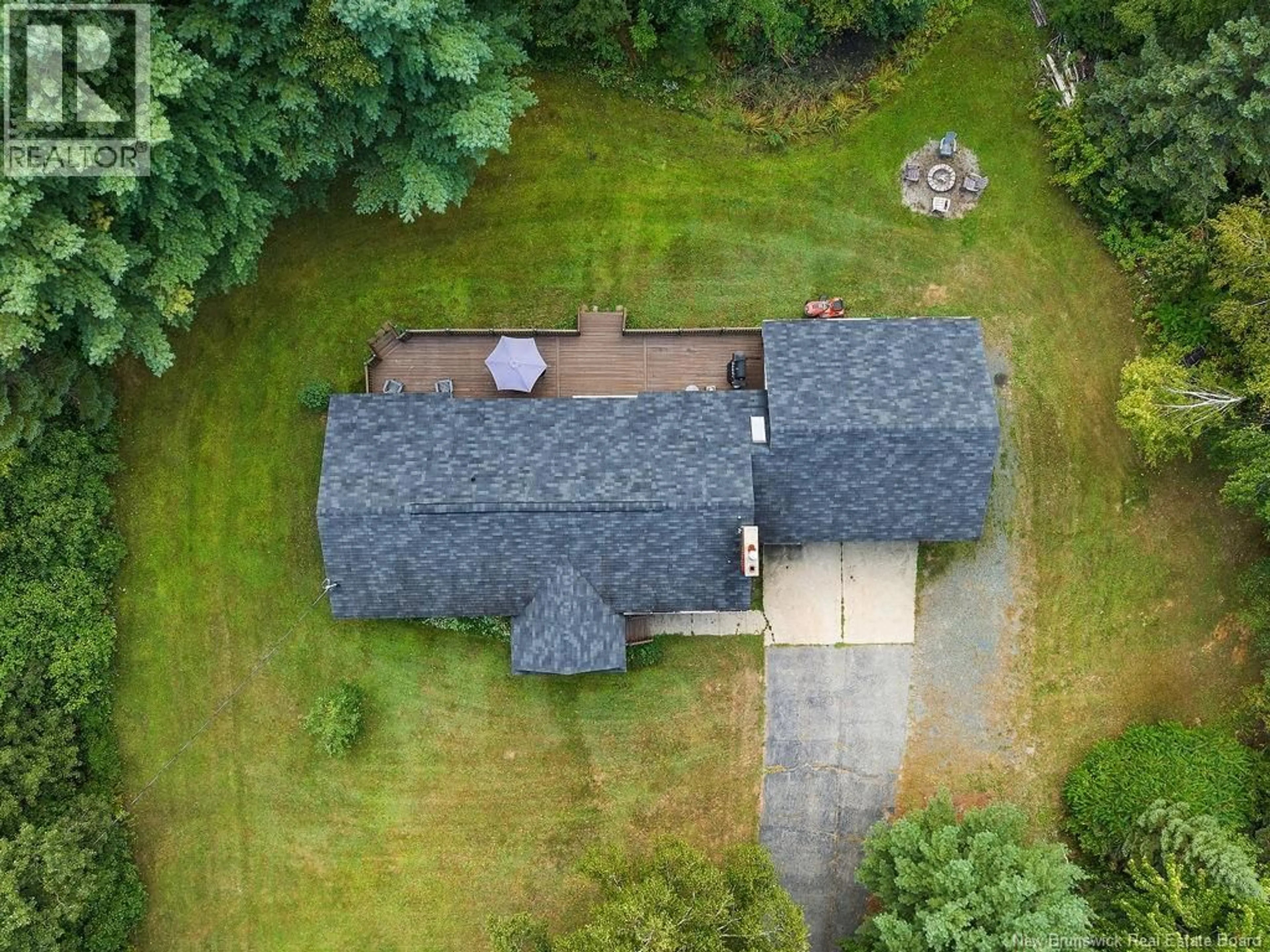 A pic from outside/outdoor area/front of a property/back of a property/a pic from drone, street for 2797 RTE 420, Matthews Settlement New Brunswick E9E1V1
