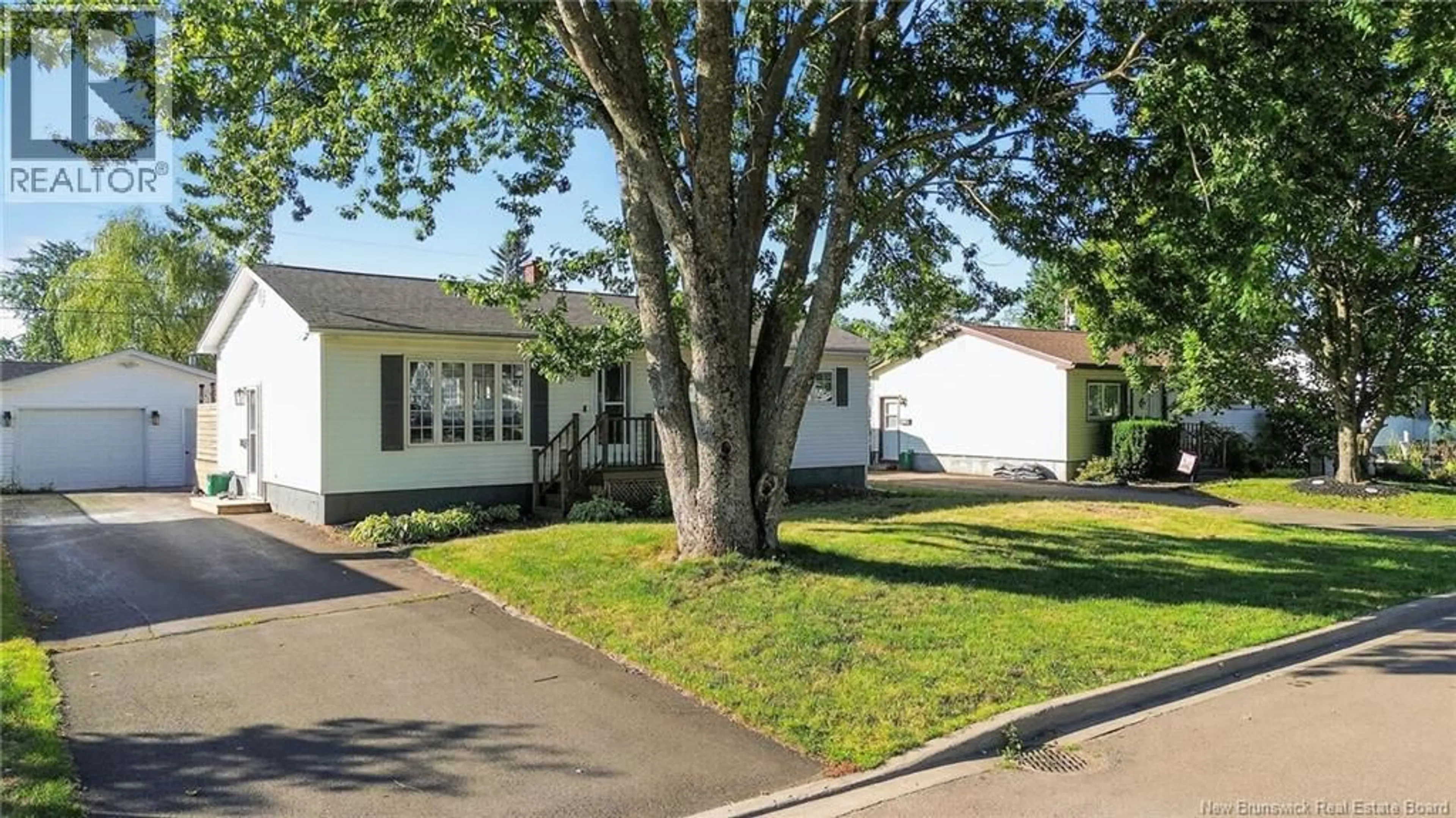 Home with vinyl exterior material, street for 18 ASHBURN AVENUE, Riverview New Brunswick E1B3C7