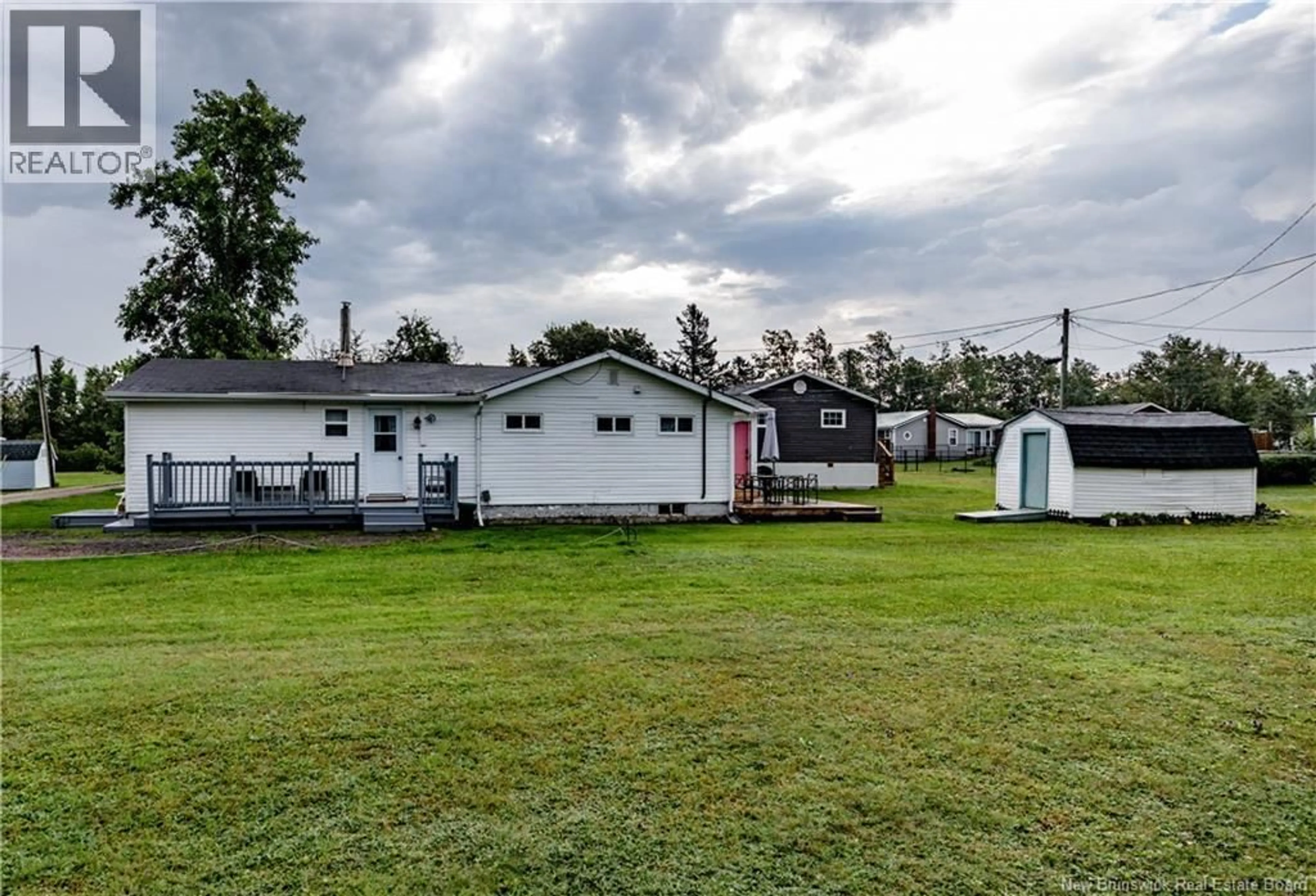 A pic from outside/outdoor area/front of a property/back of a property/a pic from drone, unknown for 6 STE MARIE STREET, Grand-Barachois New Brunswick E4P8N5