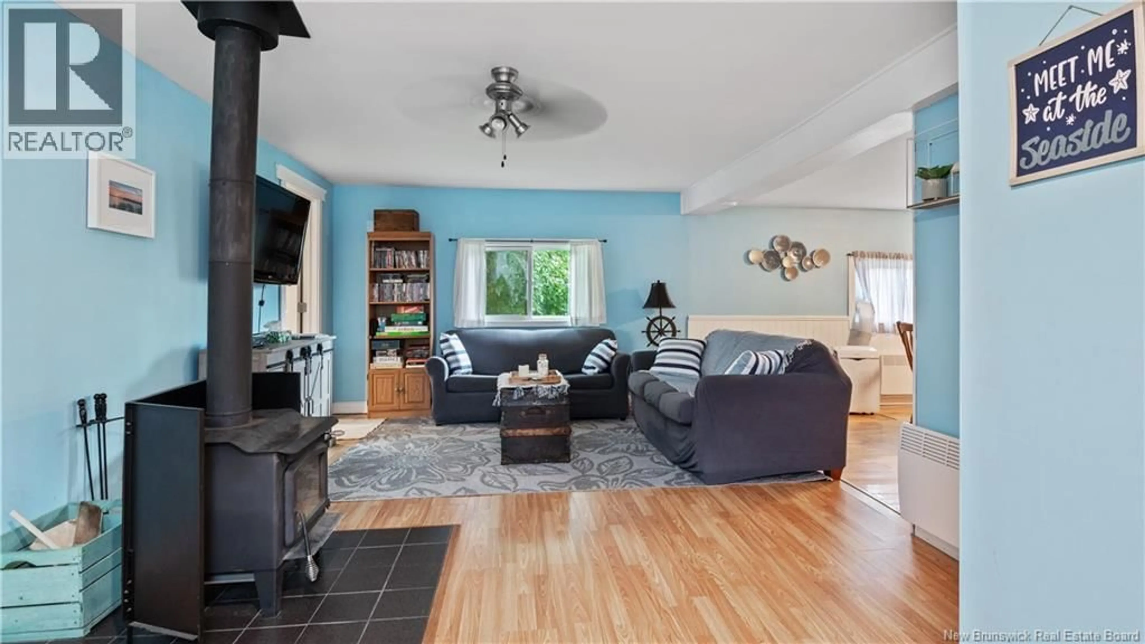 Living room with furniture, unknown for 6 STE MARIE STREET, Grand-Barachois New Brunswick E4P8N5