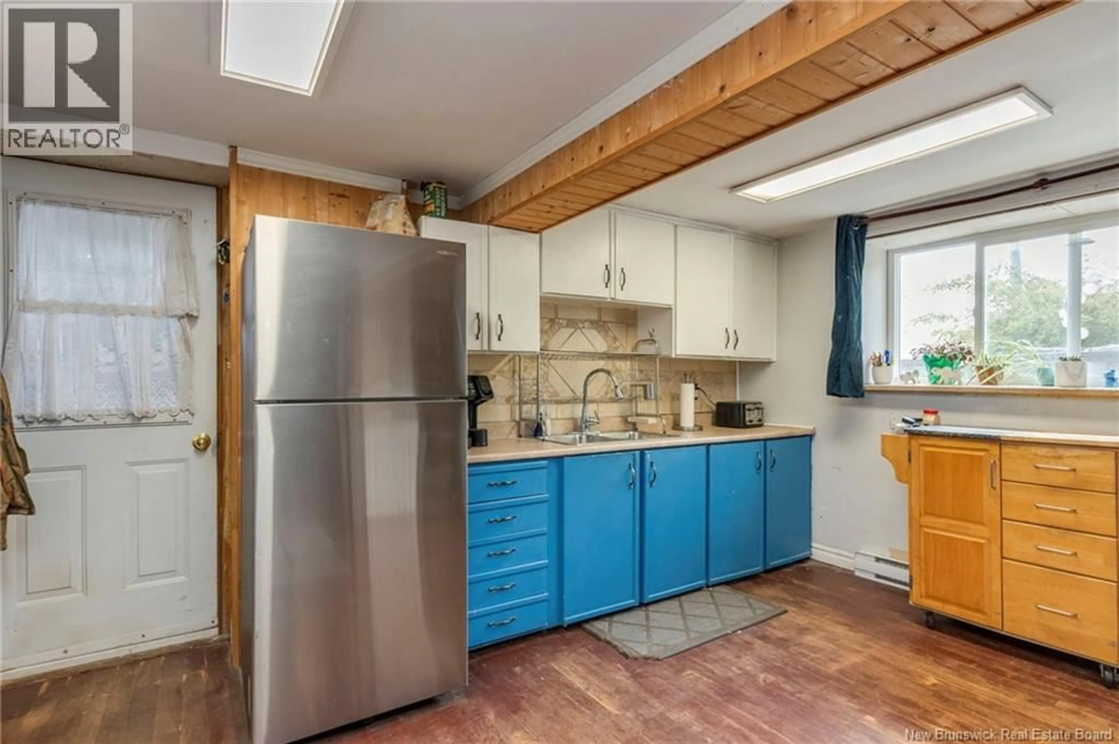 Standard kitchen, unknown for 50 LINTON, Saint John New Brunswick E2M5V5