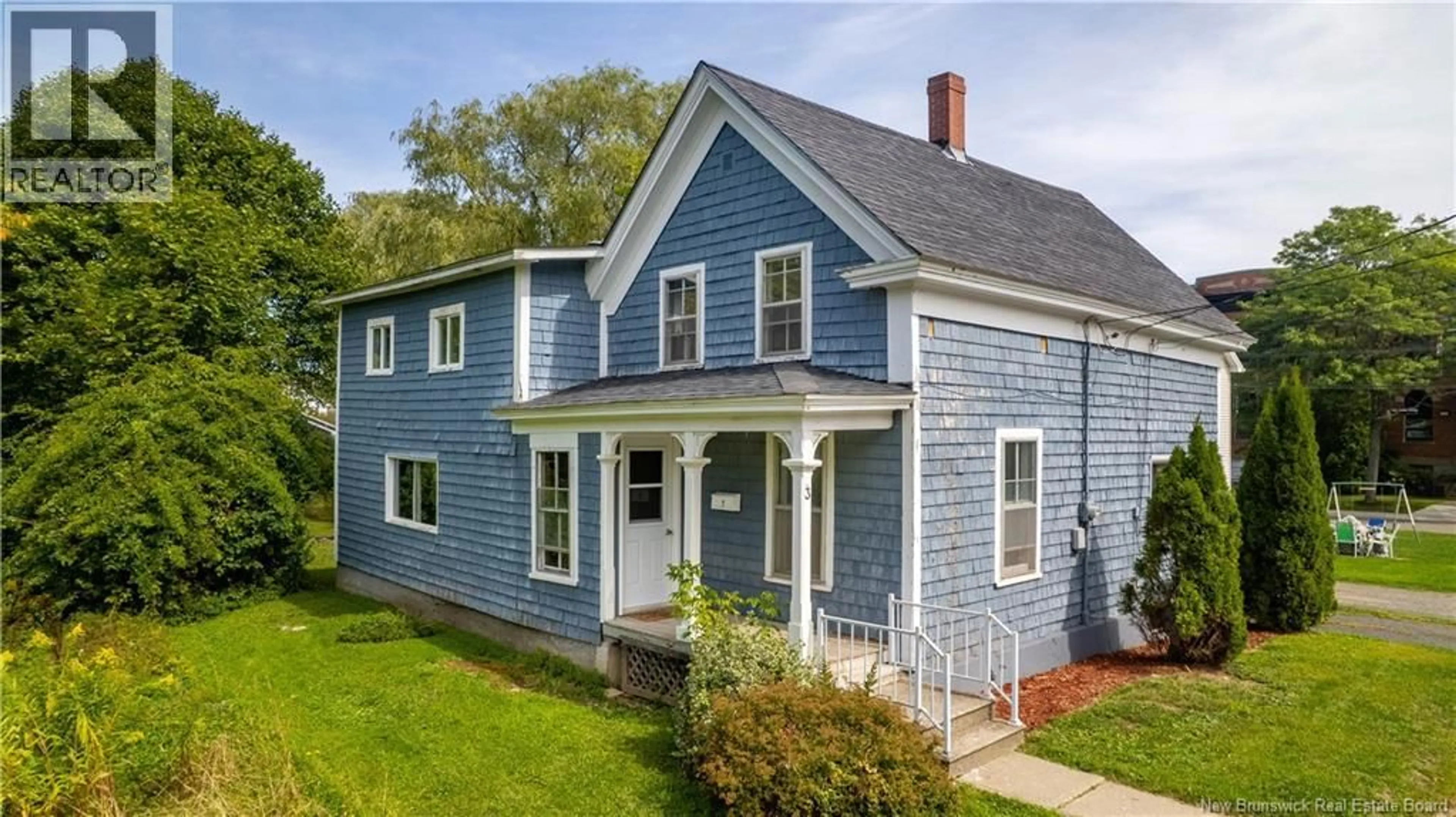 Home with vinyl exterior material, street for 3 CARLETON STREET, St. Stephen New Brunswick E3L2N6