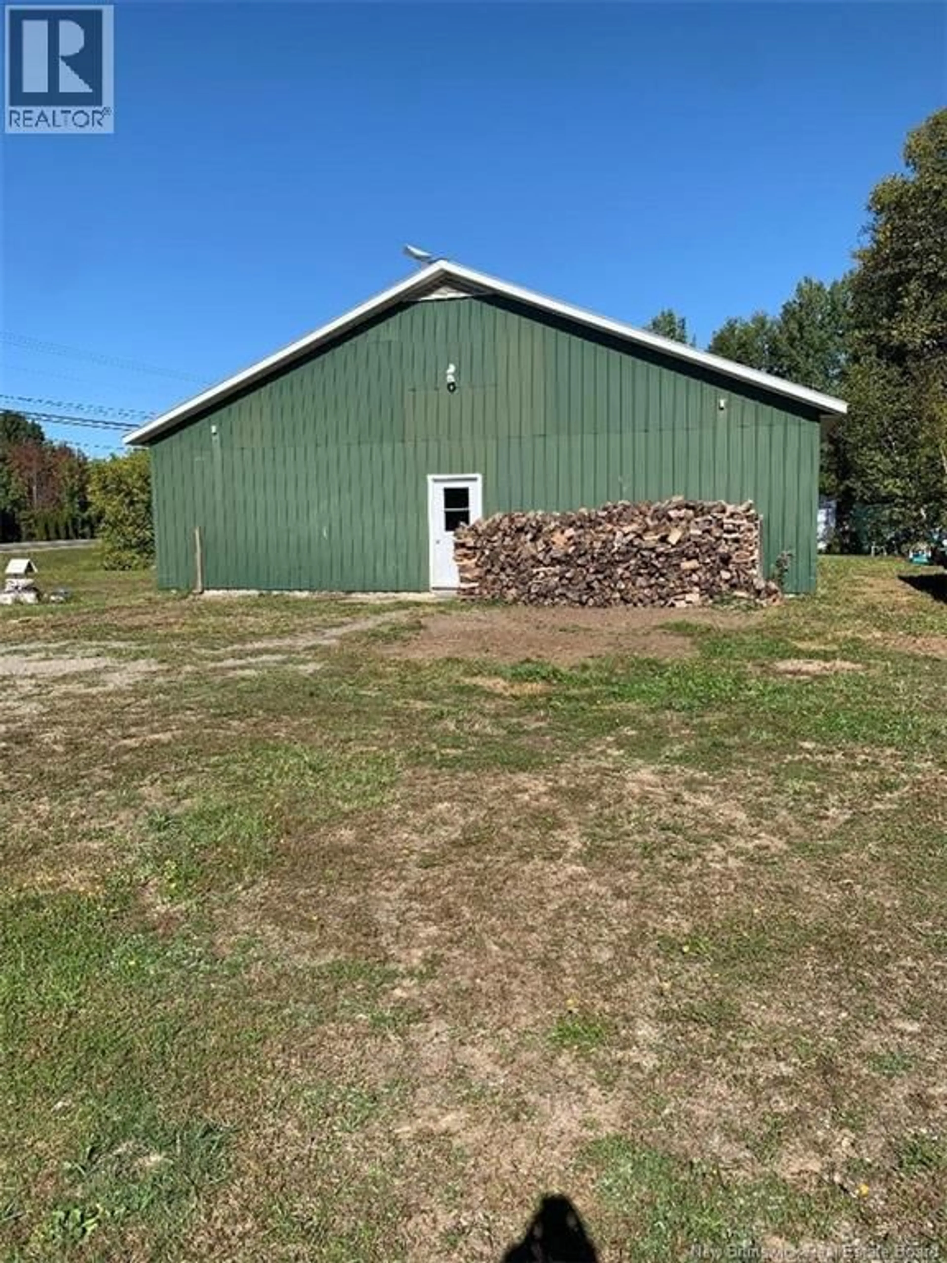 Shed for 10554 ROUTE 105, Upper Kent New Brunswick E7H2M5