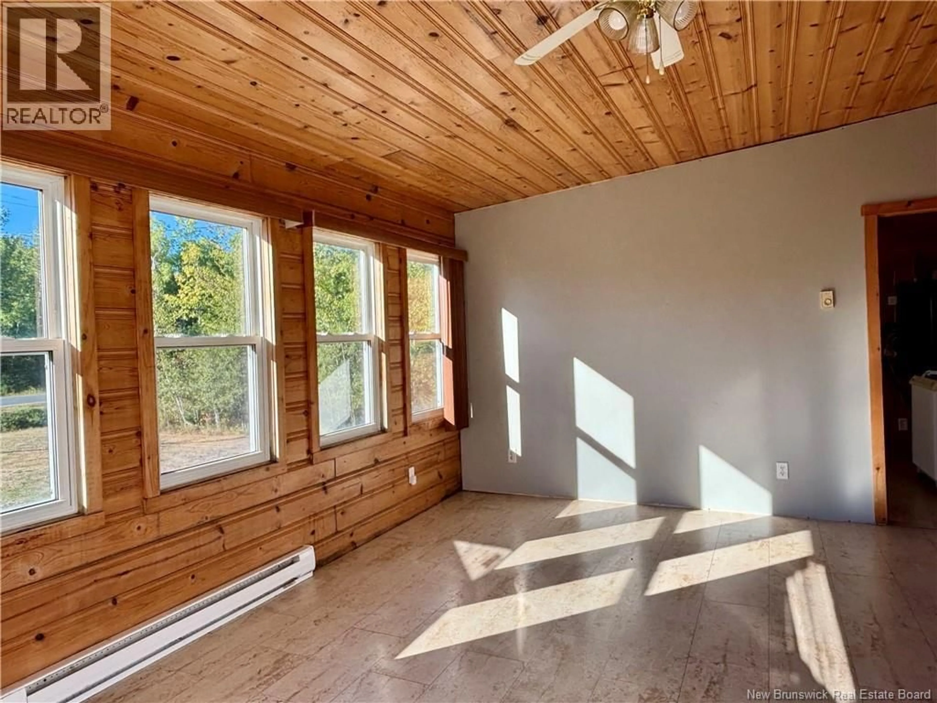A pic of a room for 295 RTE 450, Lavillette New Brunswick E9G2R1
