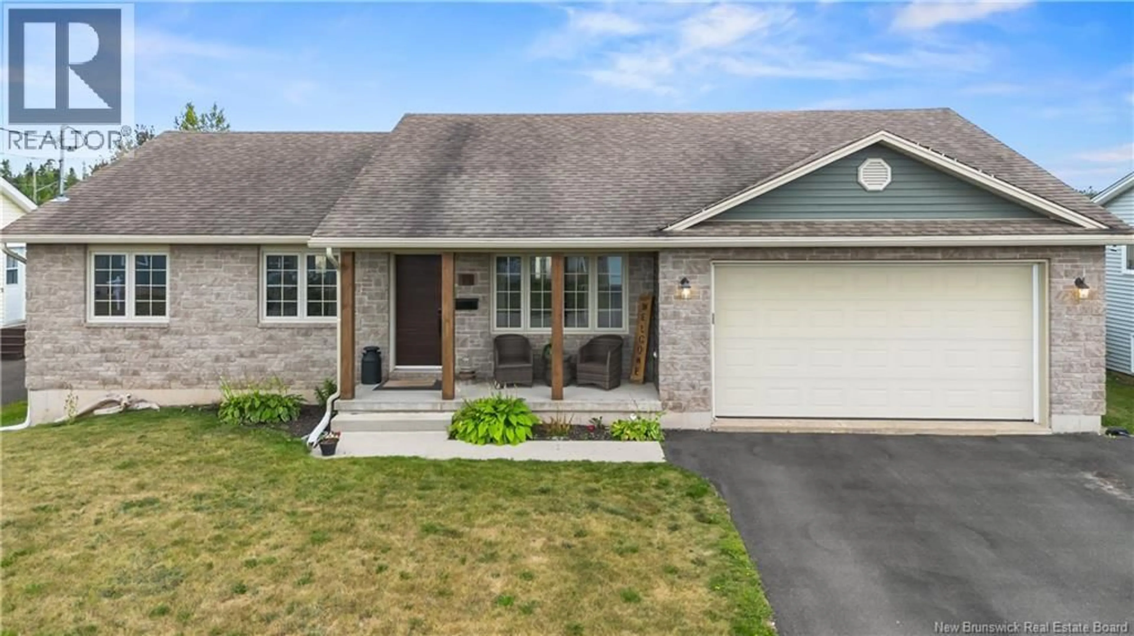 Home with vinyl exterior material, street for 15 HOLLY ROAD, Riverview New Brunswick E1B0E8