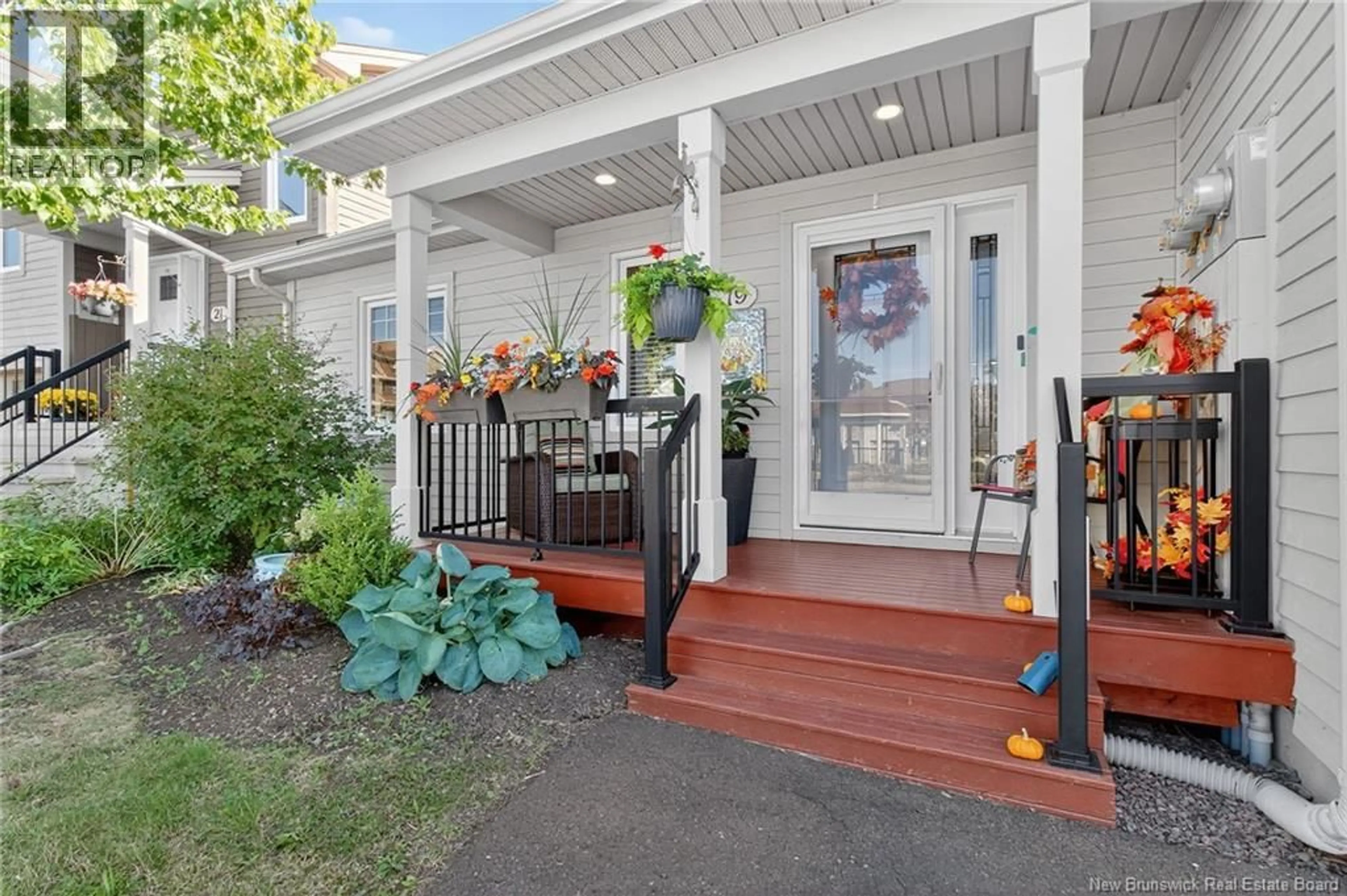 Indoor entryway for 118 - 19 PERFECTION LANE, Dieppe New Brunswick E1A9H2
