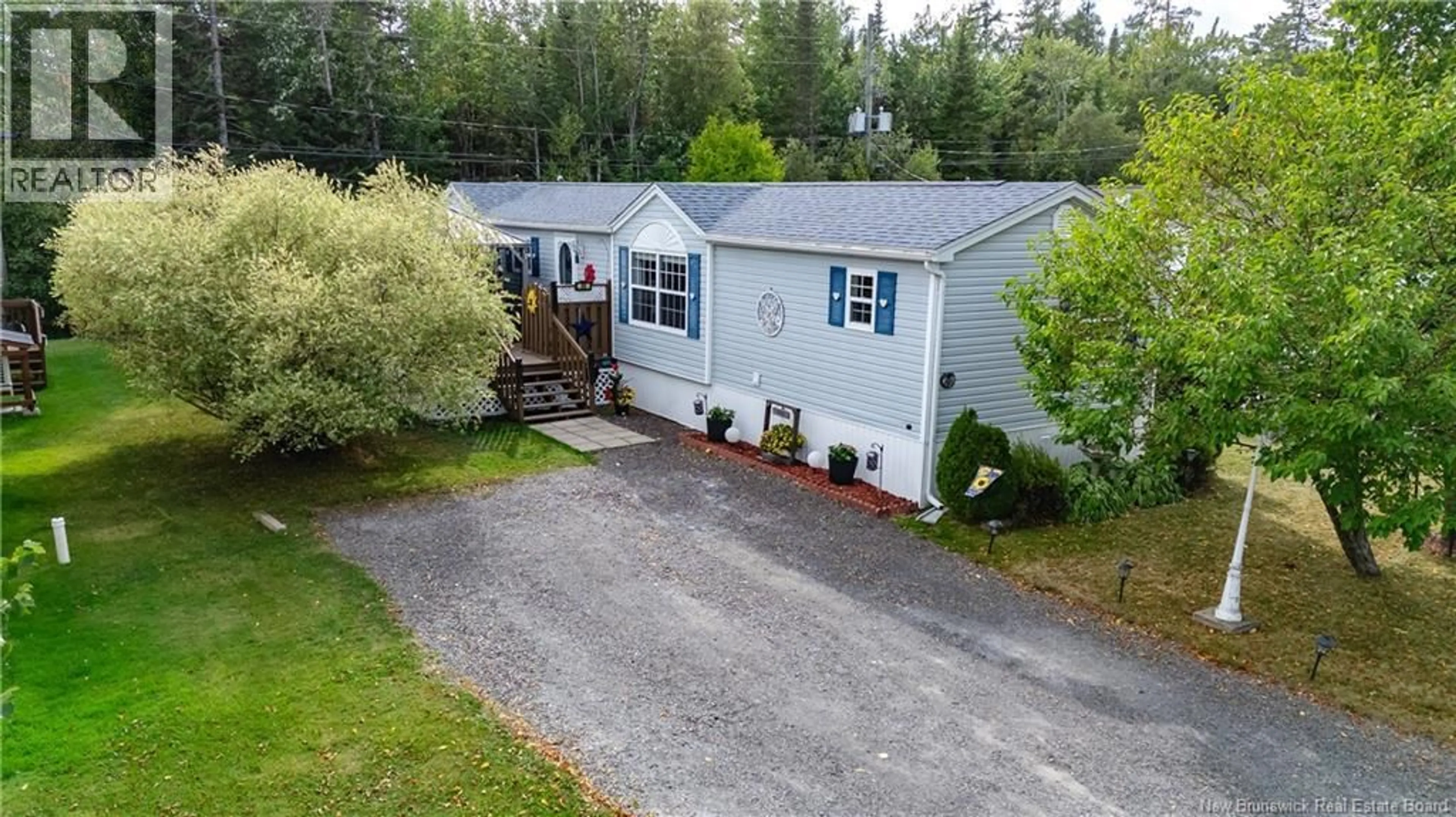 A pic from outside/outdoor area/front of a property/back of a property/a pic from drone, street for 68 JACOB STREET, Fredericton New Brunswick E3G0E1