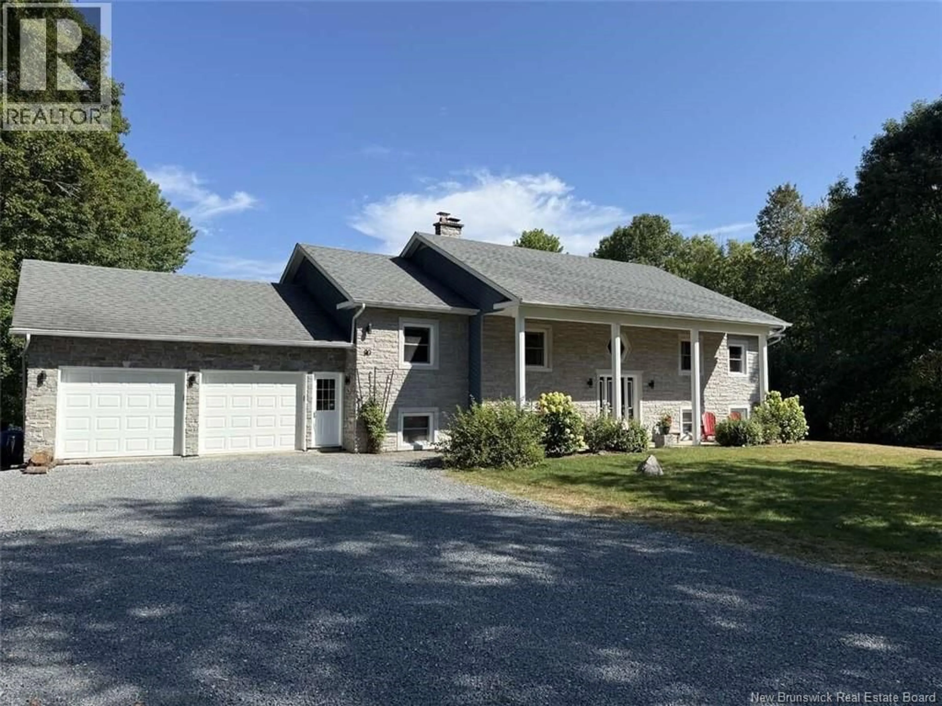 Home with vinyl exterior material, street for 90 GRAHAM DRIVE, Hanwell New Brunswick E3E1A2