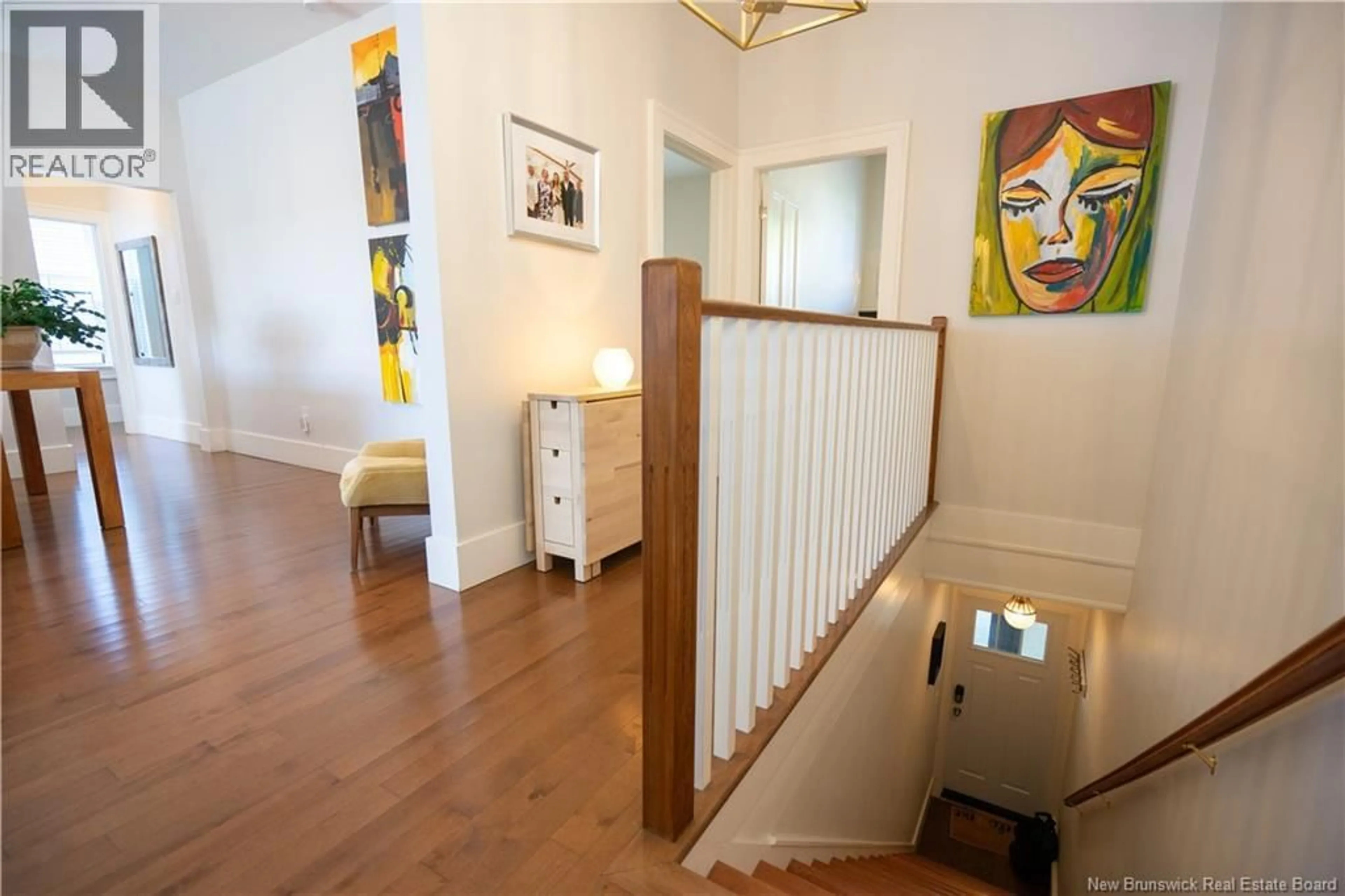 Indoor foyer for 112 ORANGE STREET, Saint John New Brunswick E2L1M4