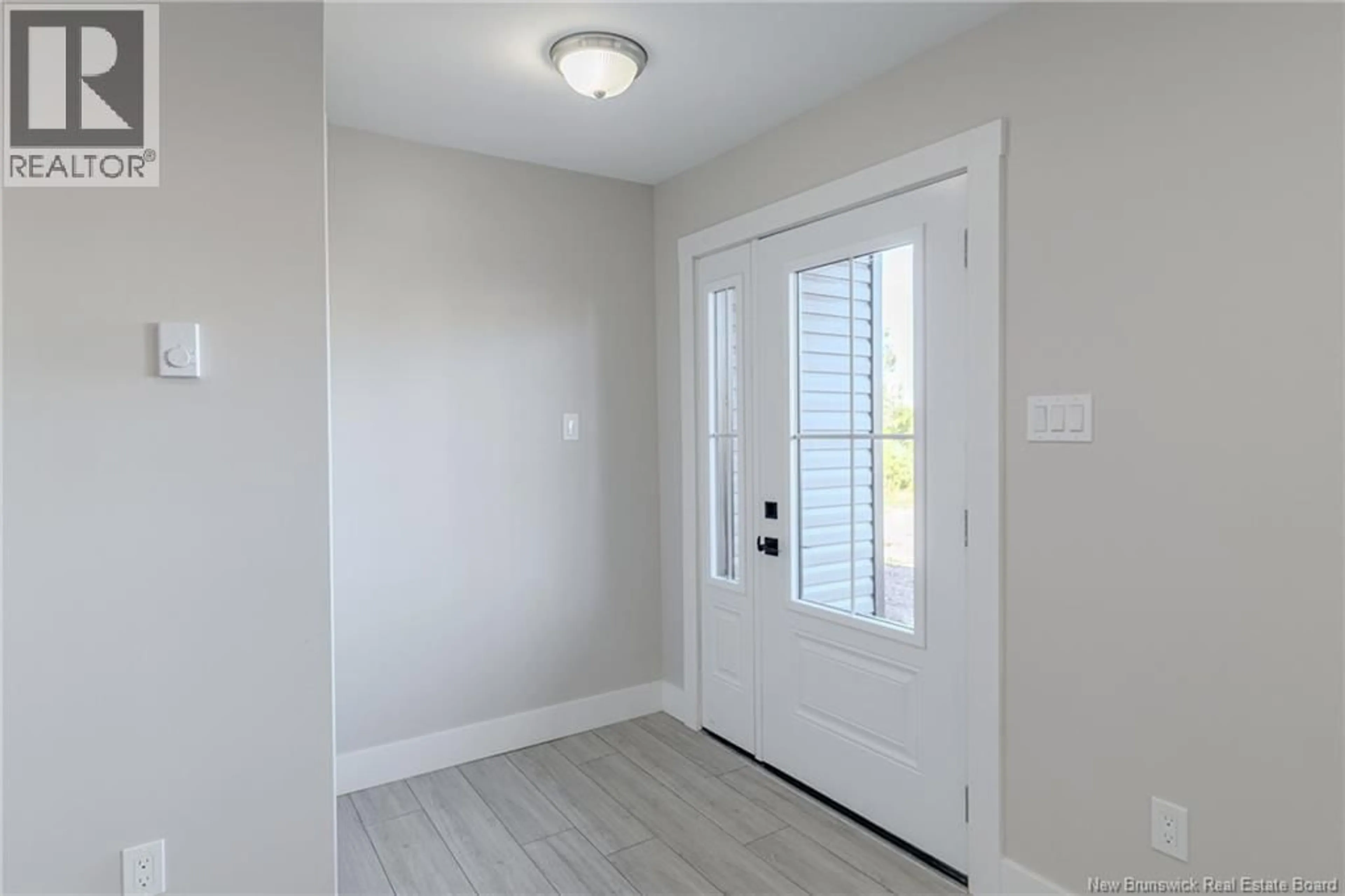 Indoor entryway for 9 GREYSTONE DRIVE, Quispamsis New Brunswick E2G0H9