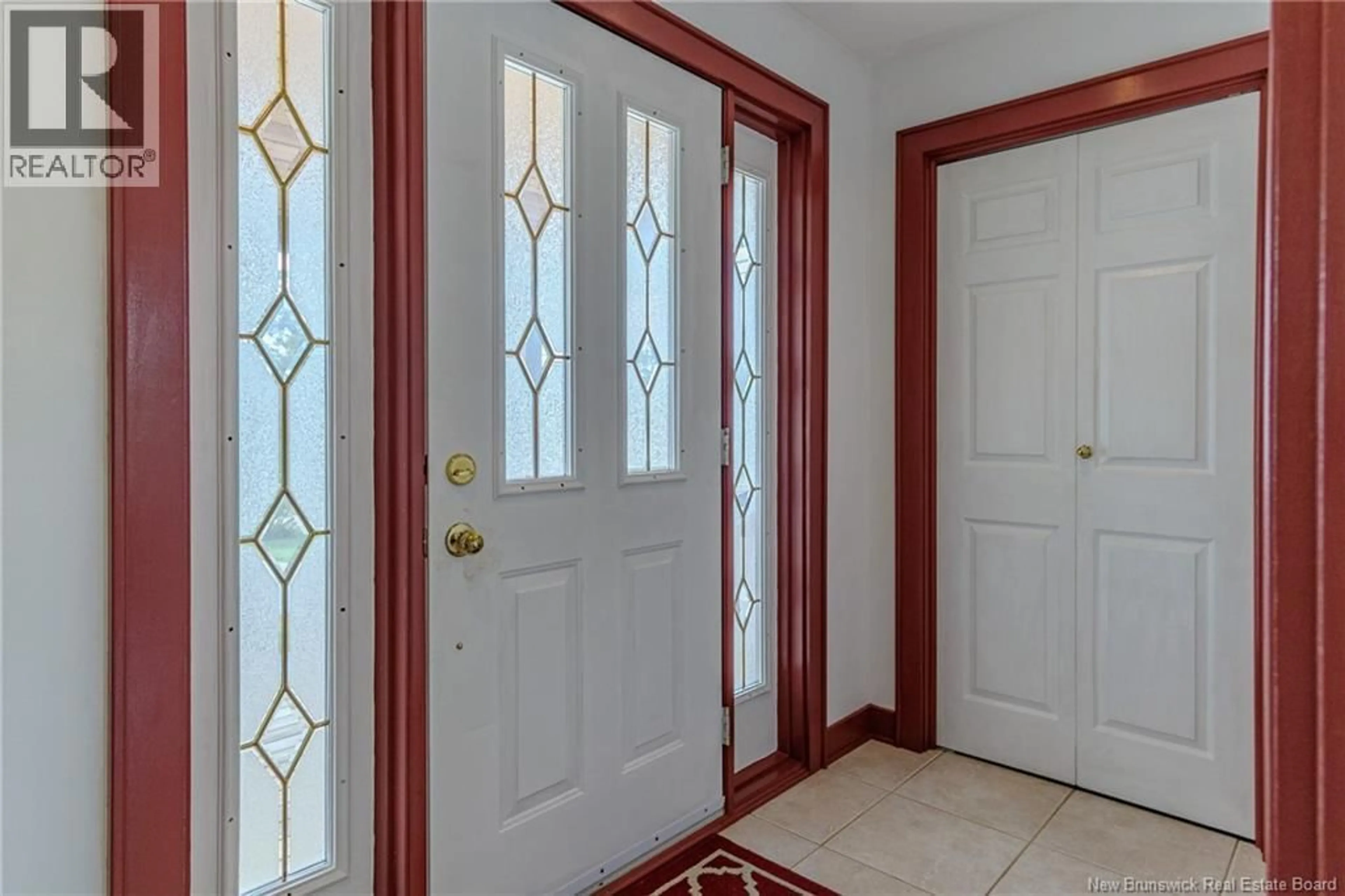 Indoor entryway for 210 MOLSON AVENUE, Saint John New Brunswick E2M3J3