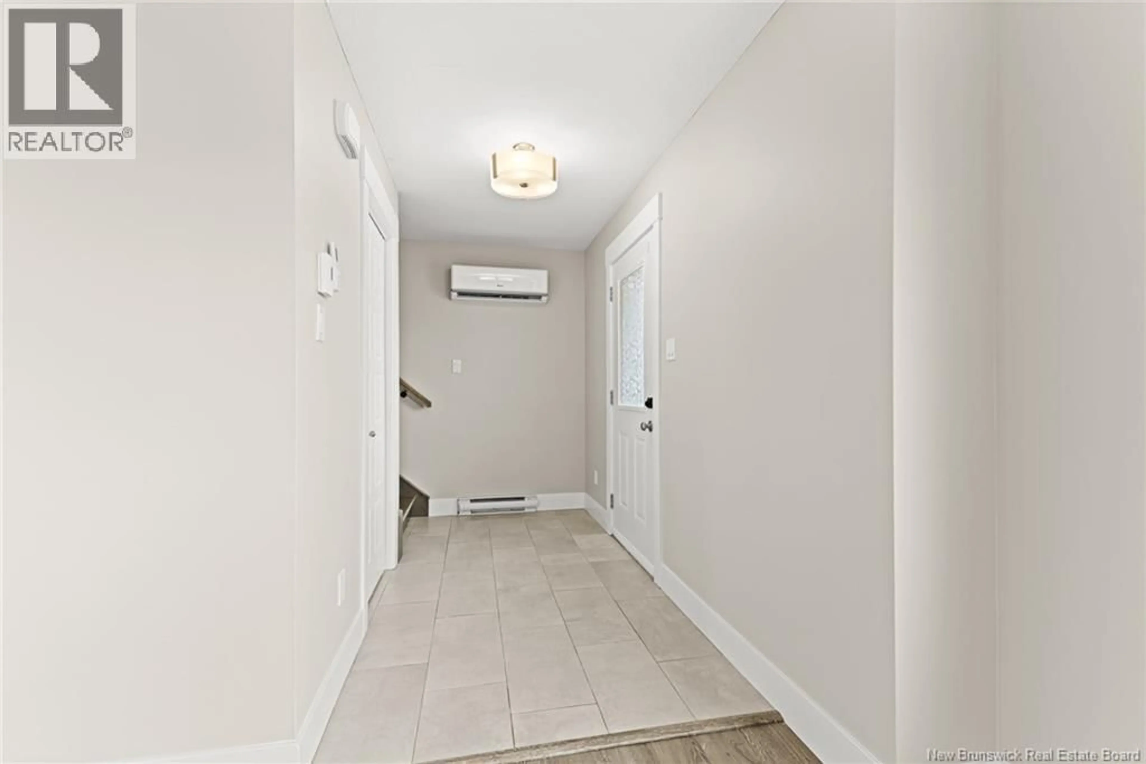 Indoor entryway for 66 EDINGTON STREET, Moncton New Brunswick E1E0G6