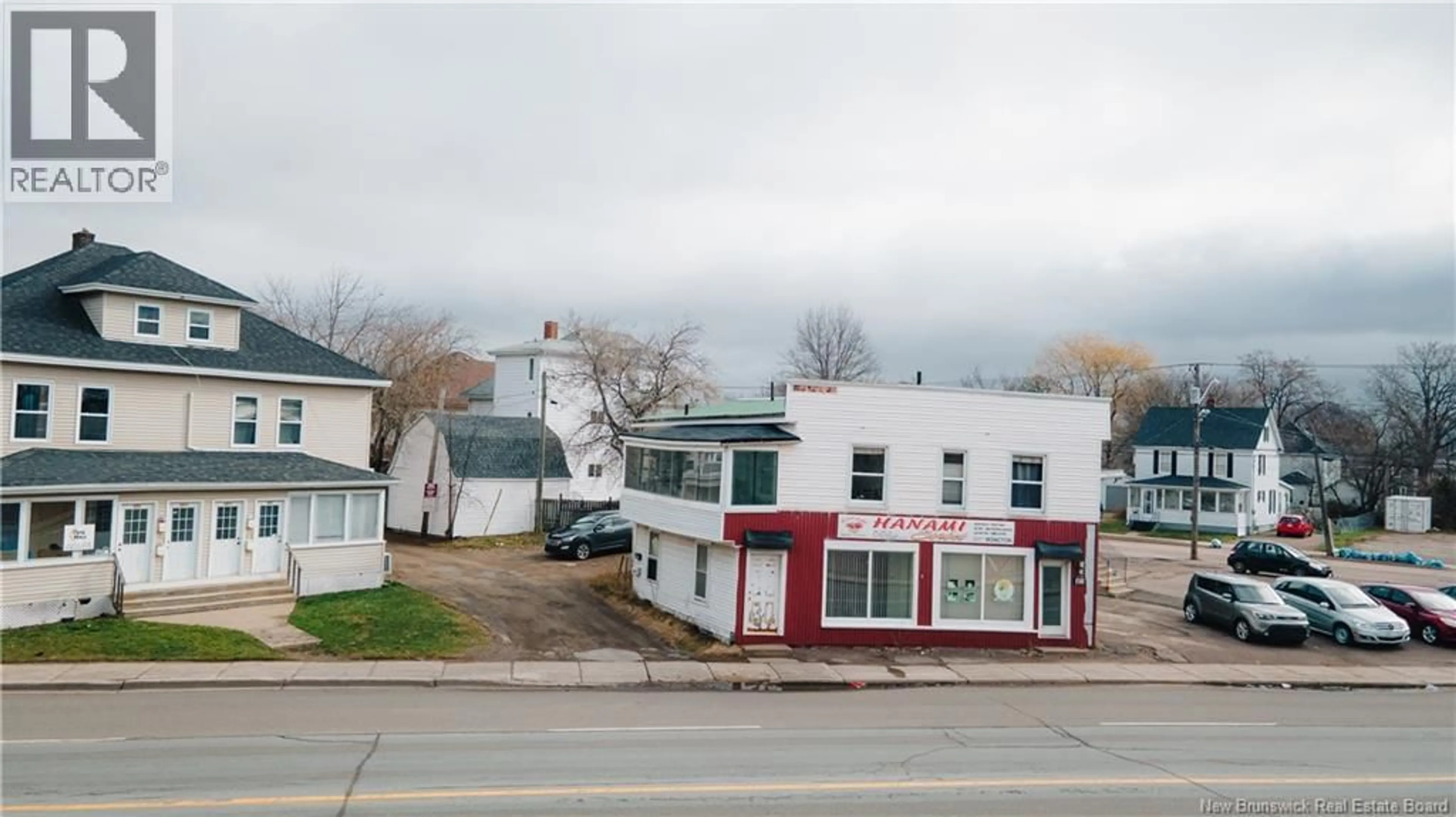 A pic from outside/outdoor area/front of a property/back of a property/a pic from drone, building for 477-479 MOUNTAIN ROAD, Moncton New Brunswick E1C2N2