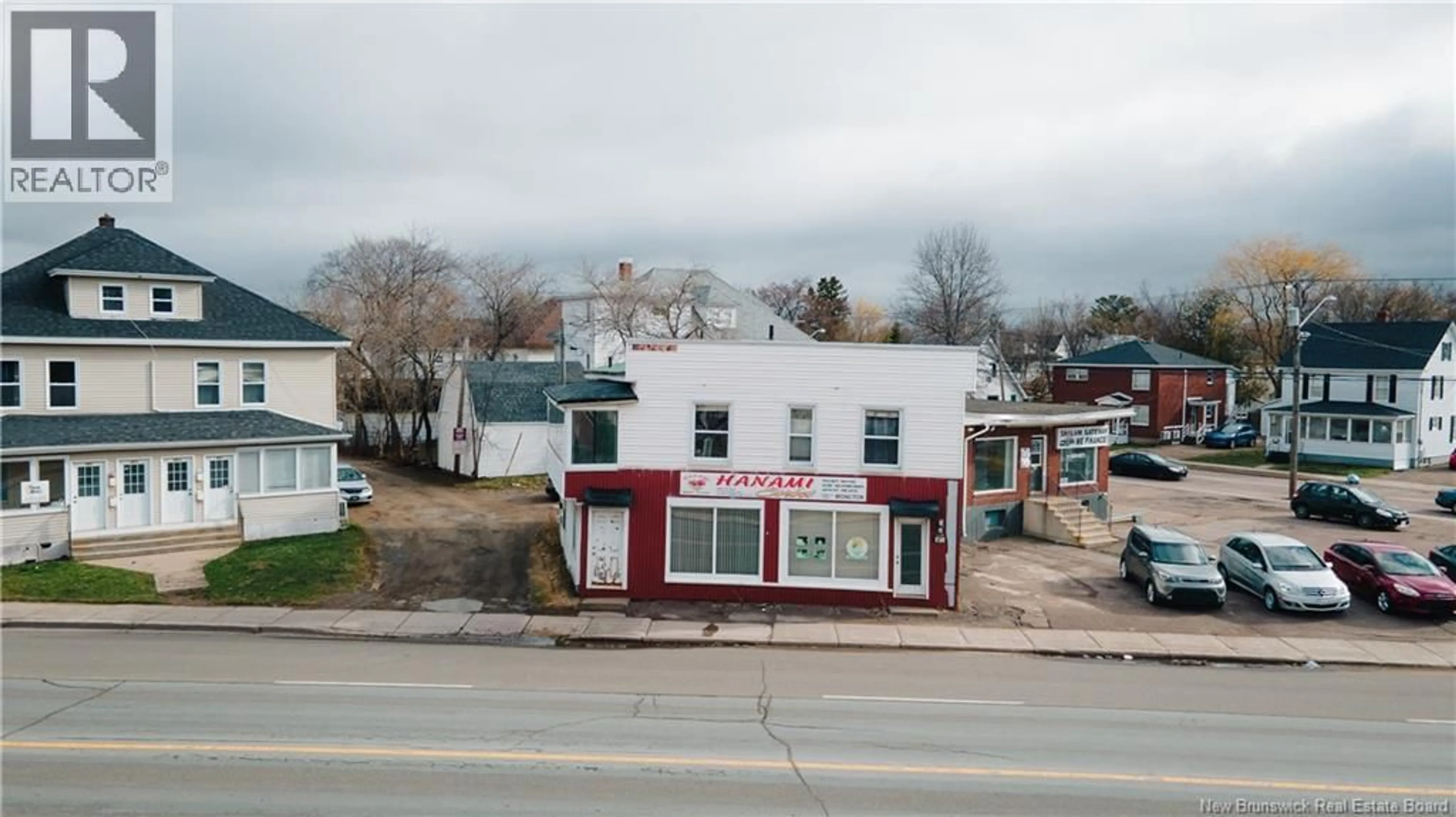A pic from outside/outdoor area/front of a property/back of a property/a pic from drone, building for 477-479 MOUNTAIN ROAD, Moncton New Brunswick E1C2N2
