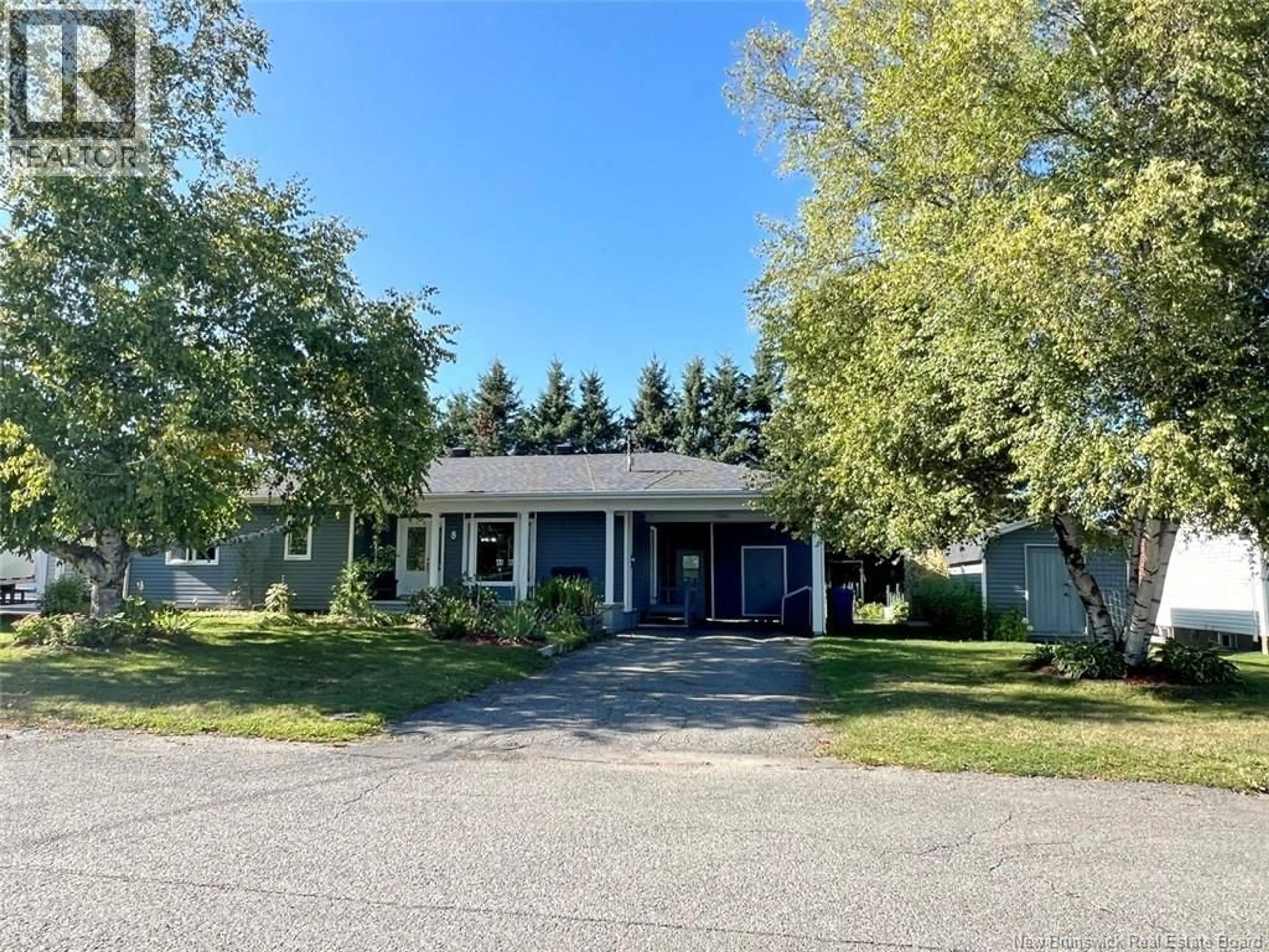 A pic from outside/outdoor area/front of a property/back of a property/a pic from drone, street for 8 LÉONARD STREET, Saint-Jacques New Brunswick E7B1K7