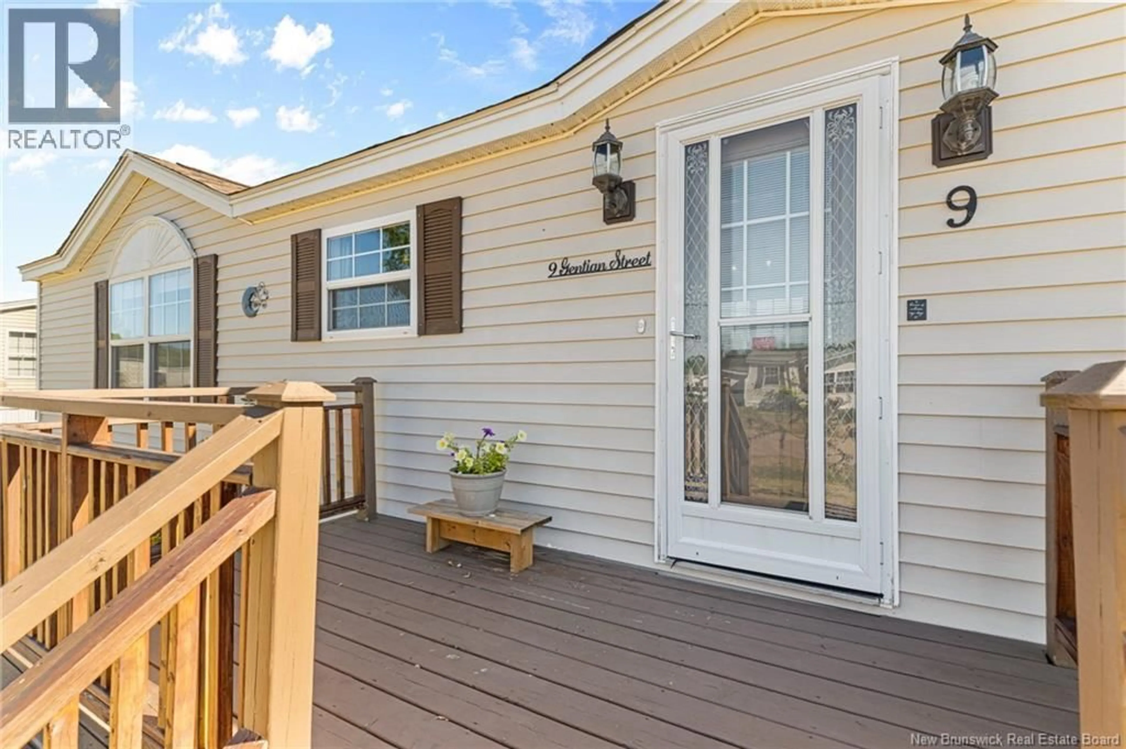 Home with vinyl exterior material, water/lake/river/ocean view for 9 GENTIAN, Moncton New Brunswick E1H3K9