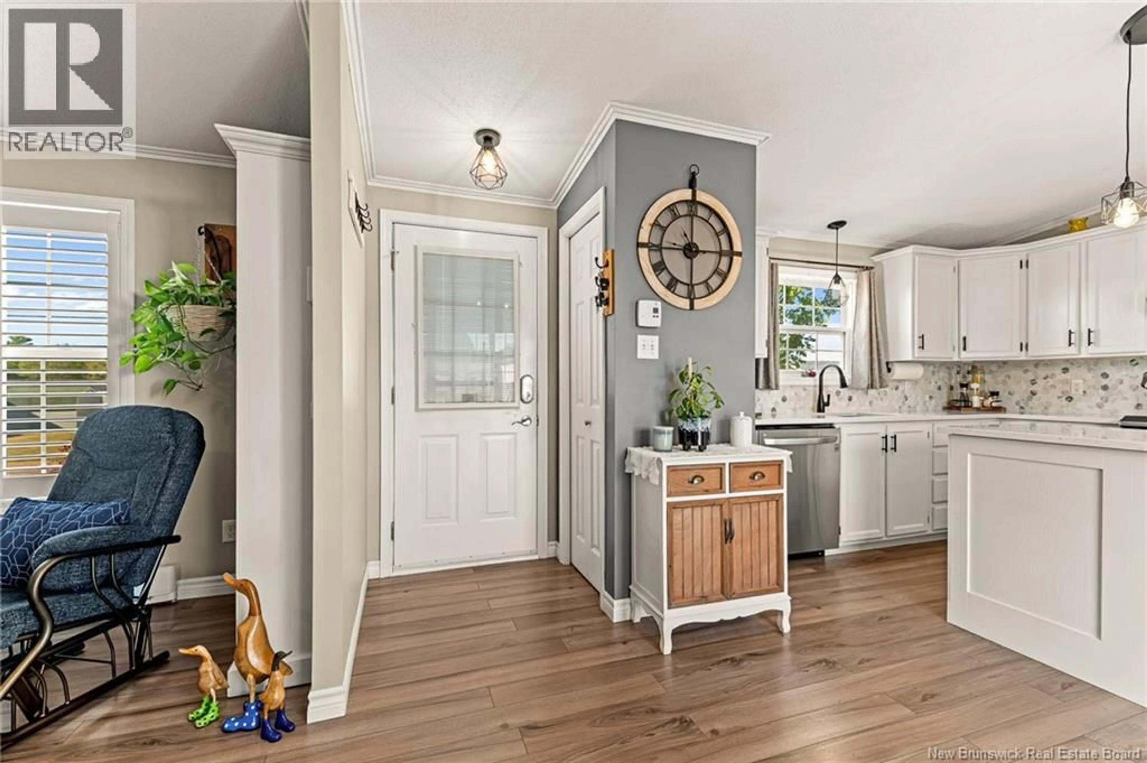 Indoor entryway for 9 GENTIAN, Moncton New Brunswick E1H3K9