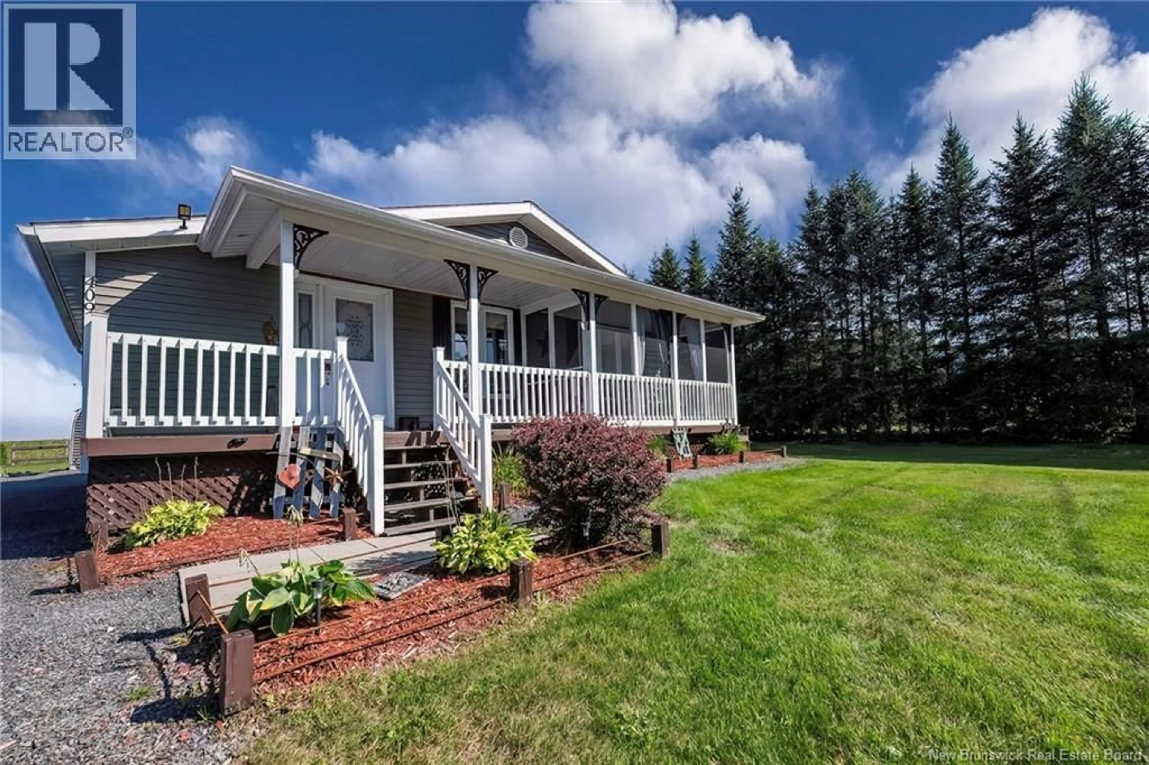 Home with vinyl exterior material, water/lake/river/ocean view for 409 ROUTE 255, Saint-André New Brunswick E3Y2V5