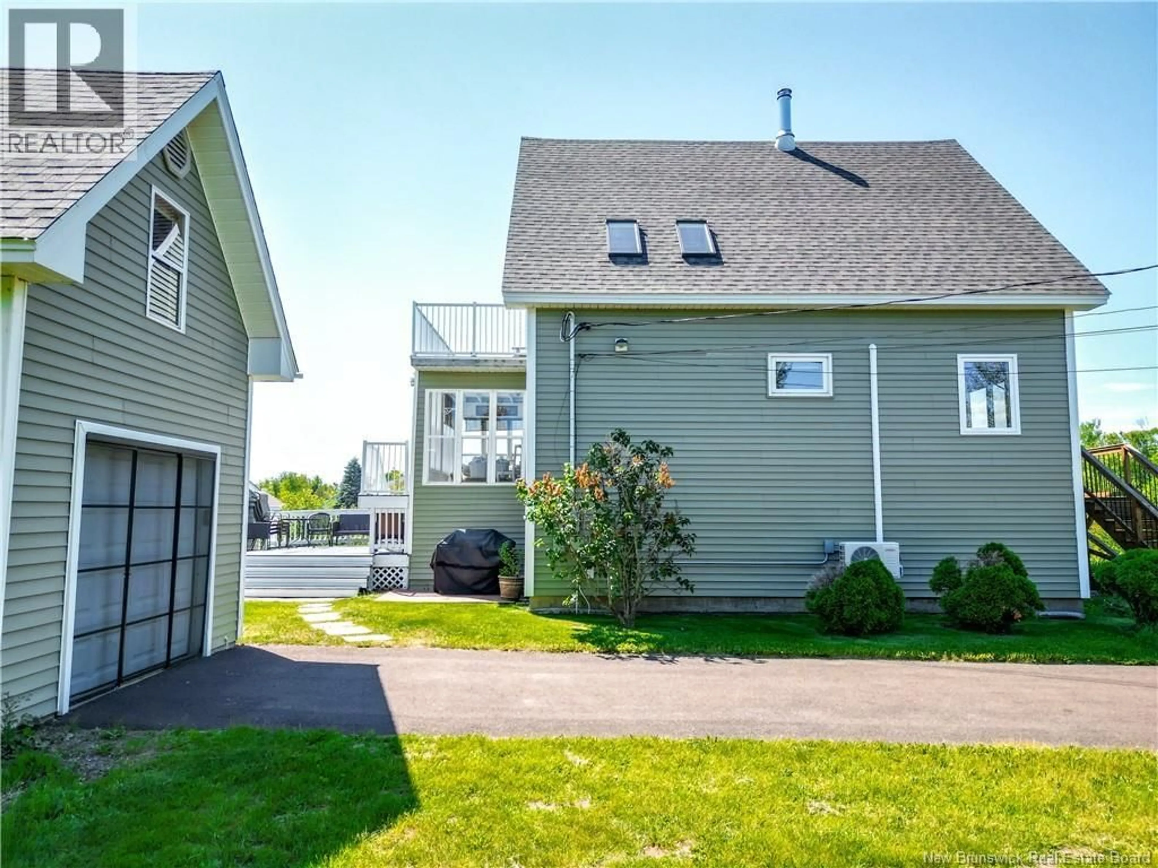 Home with vinyl exterior material, street for 119 L'ABOITEAU, Cap-Pelé New Brunswick E4N1P2