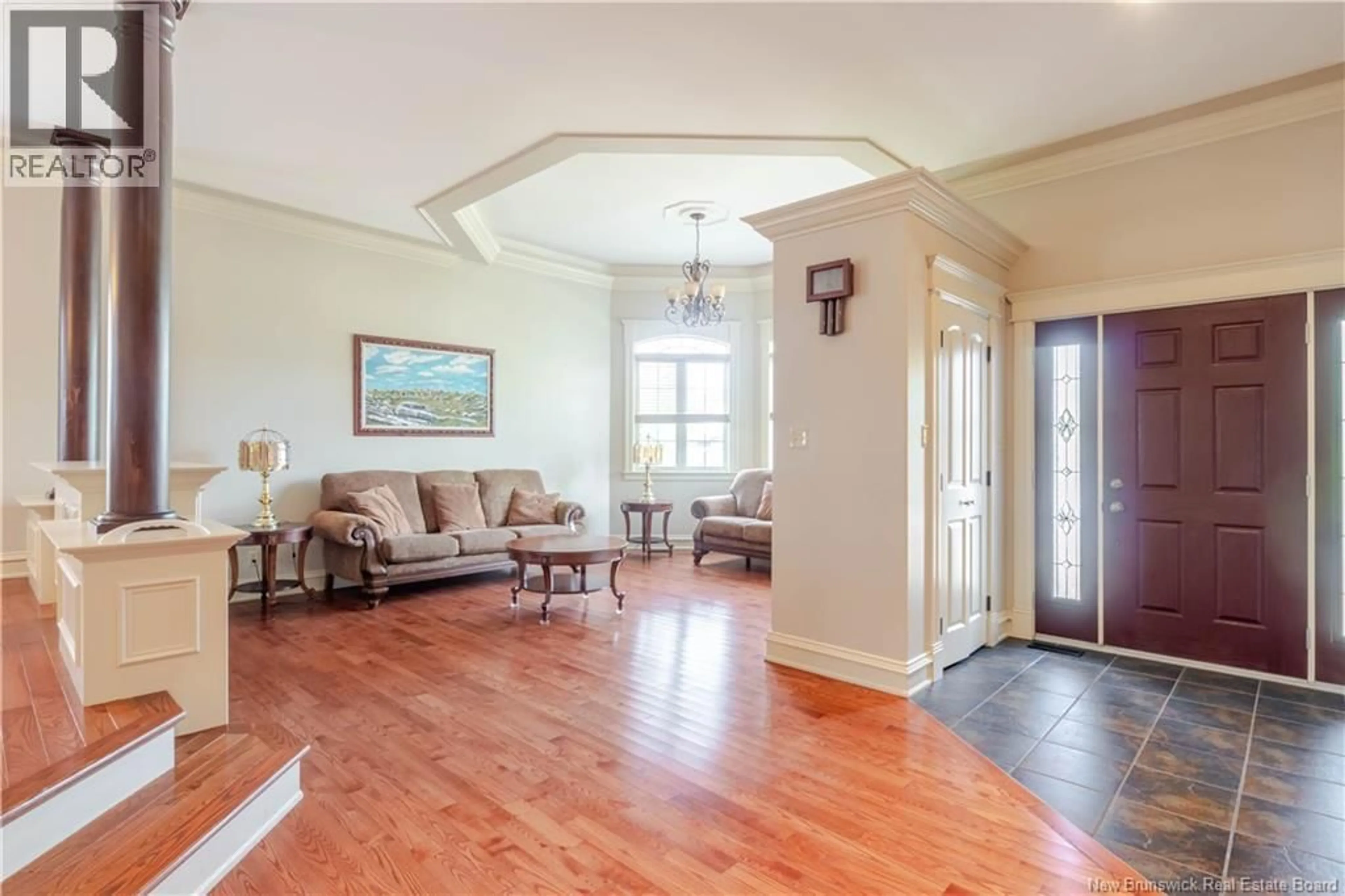 Indoor foyer for 82 MORNING GATE DRIVE, Fredericton New Brunswick E3B0G6
