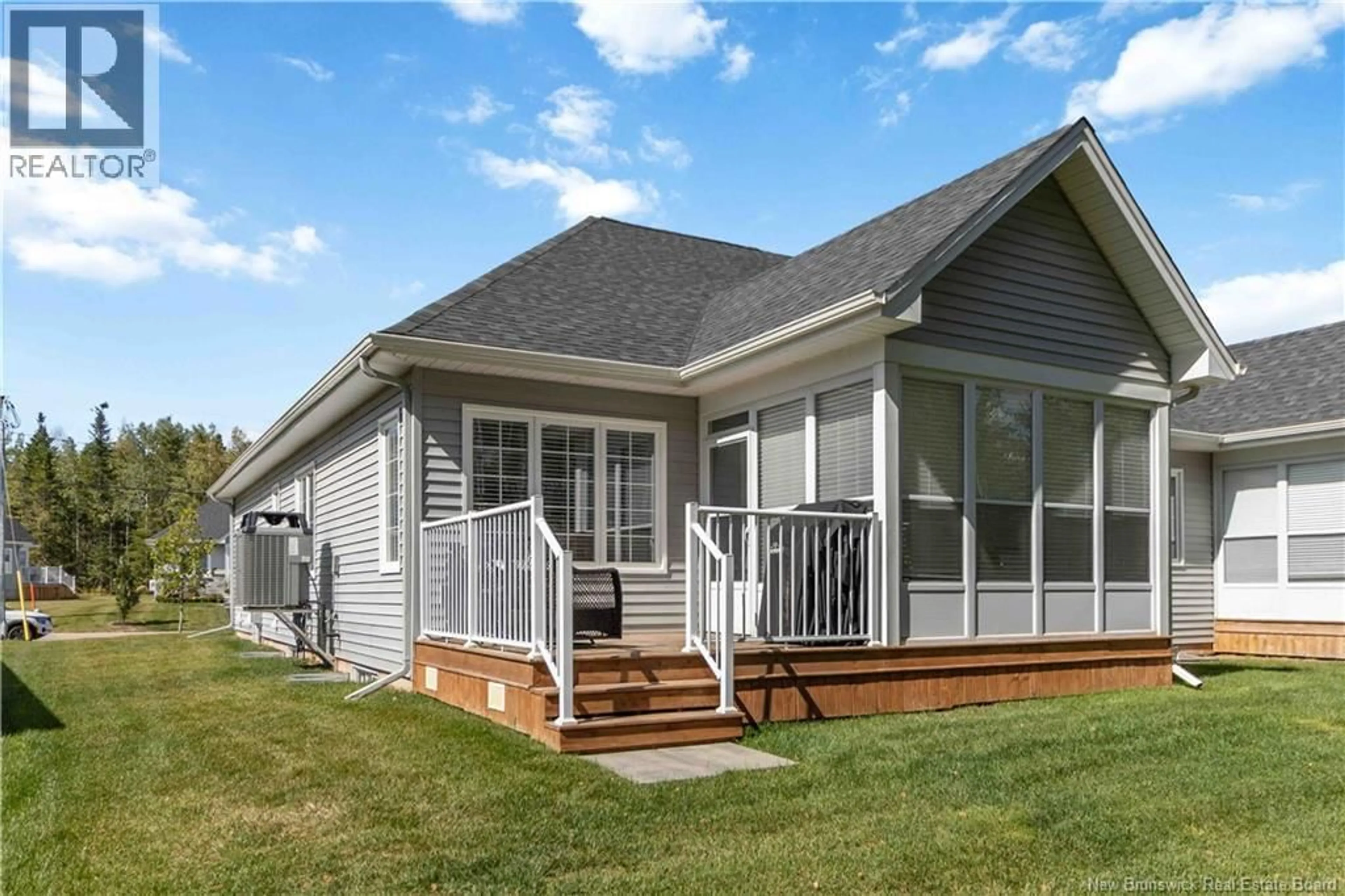 Home with vinyl exterior material, unknown for 18 ROSENBURG STREET, Moncton New Brunswick E1G6G1