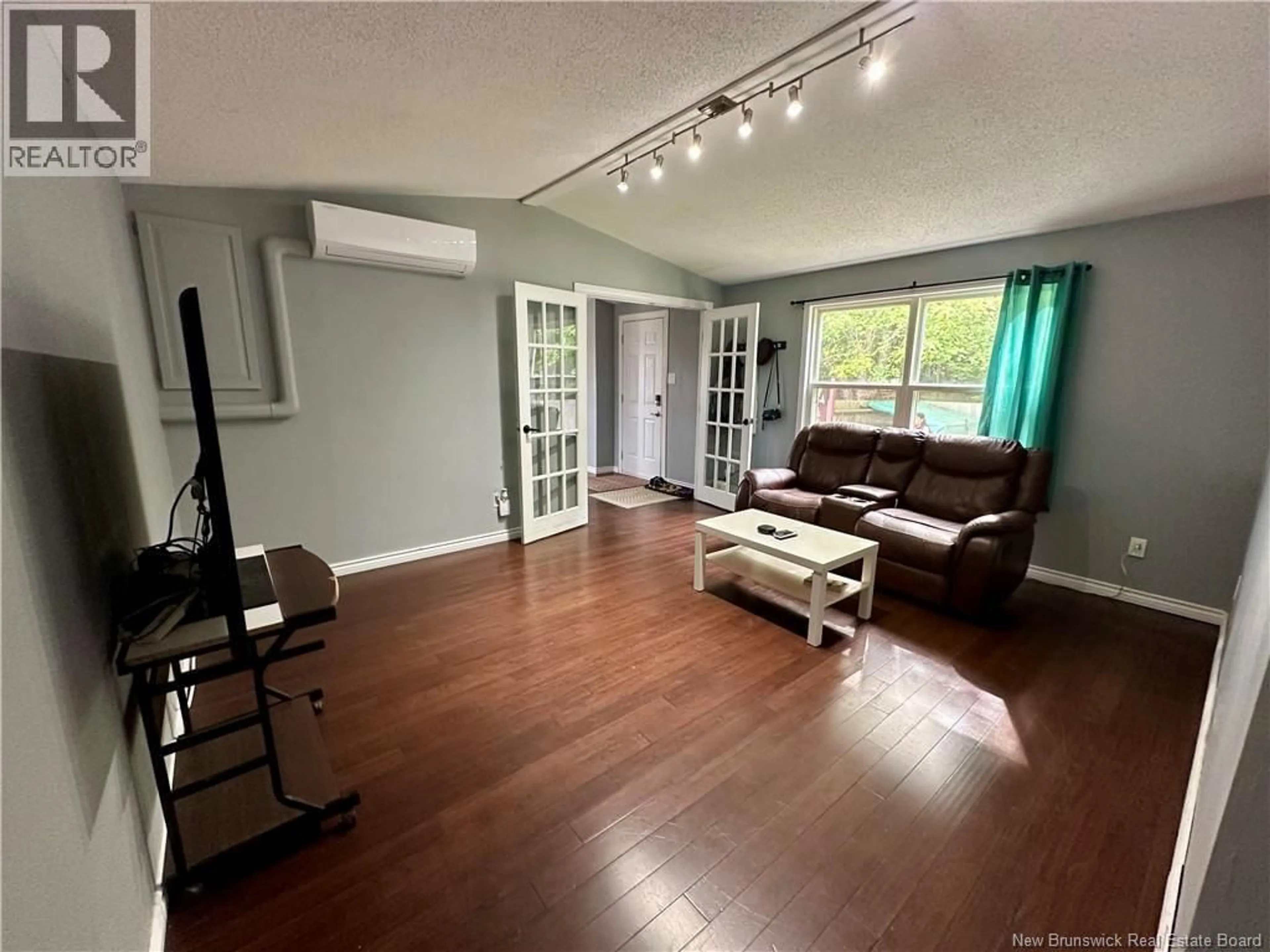 A pic of a room for 25 BENTLEY AVENUE, Moncton New Brunswick E1E4L1