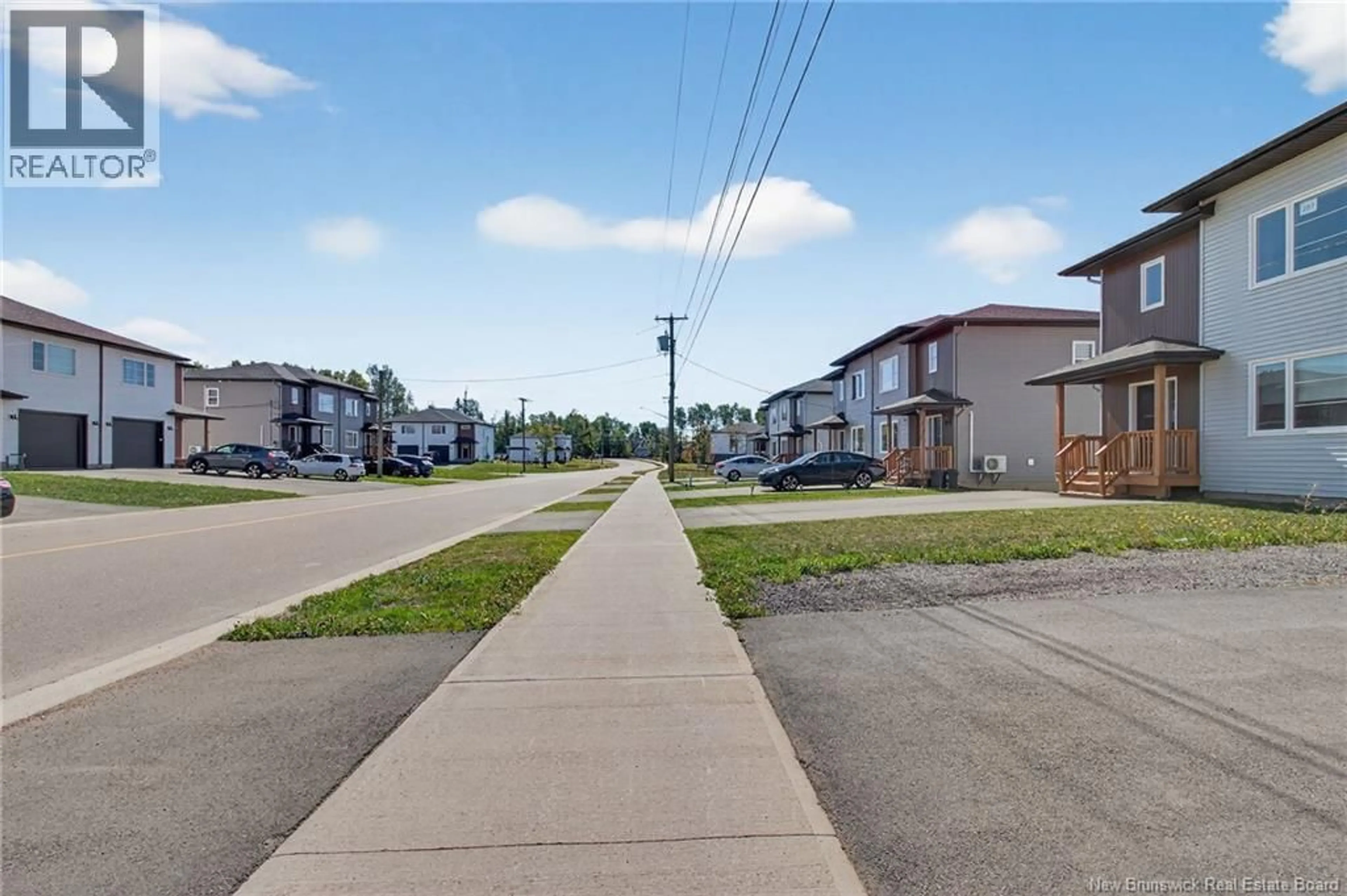 A pic from outside/outdoor area/front of a property/back of a property/a pic from drone, street for 287 LORETTE STREET, Dieppe New Brunswick E1A8M4