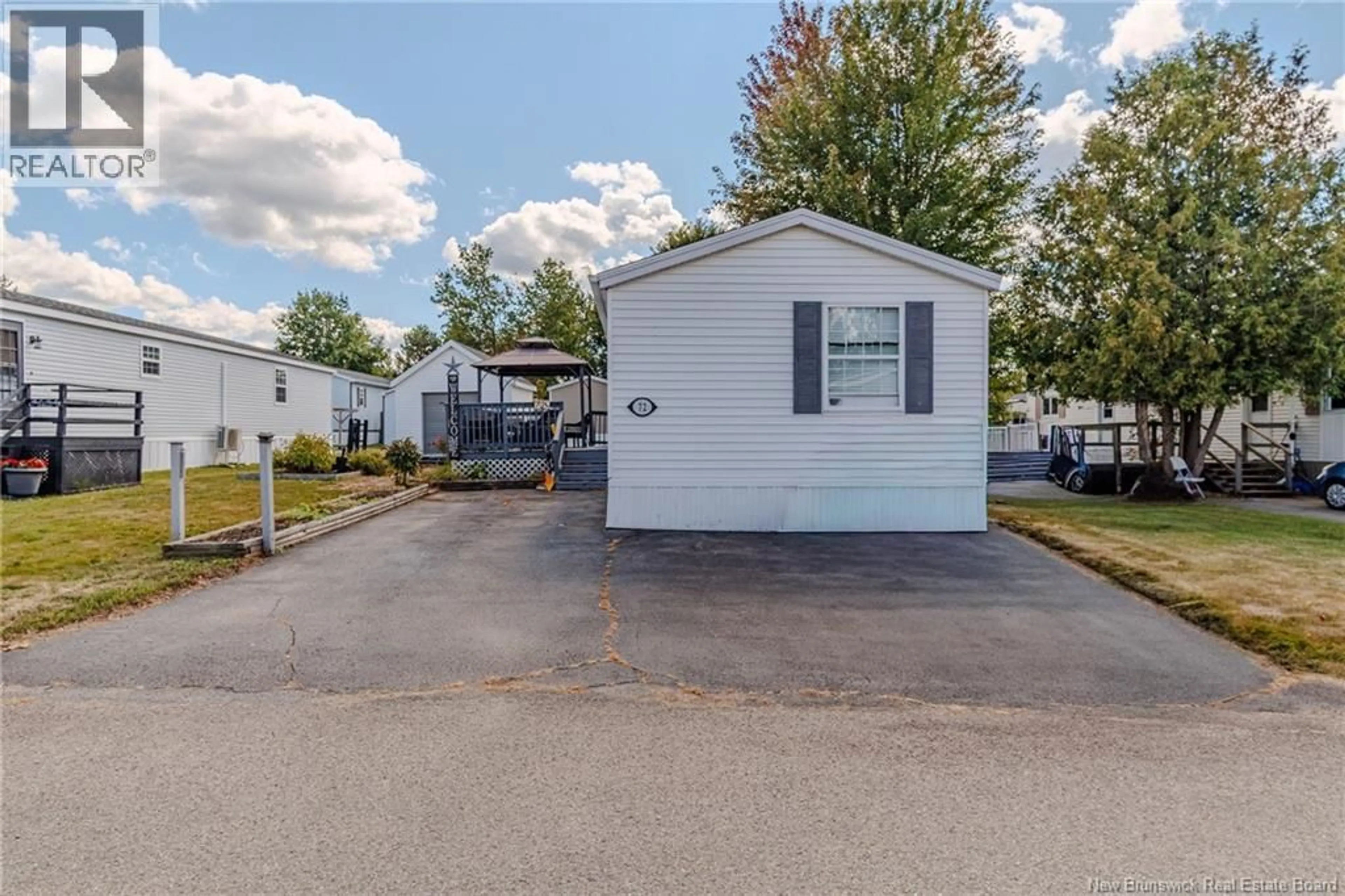 Home with vinyl exterior material, street for 72 3RD STREET, Sussex Corner New Brunswick E4E2V6
