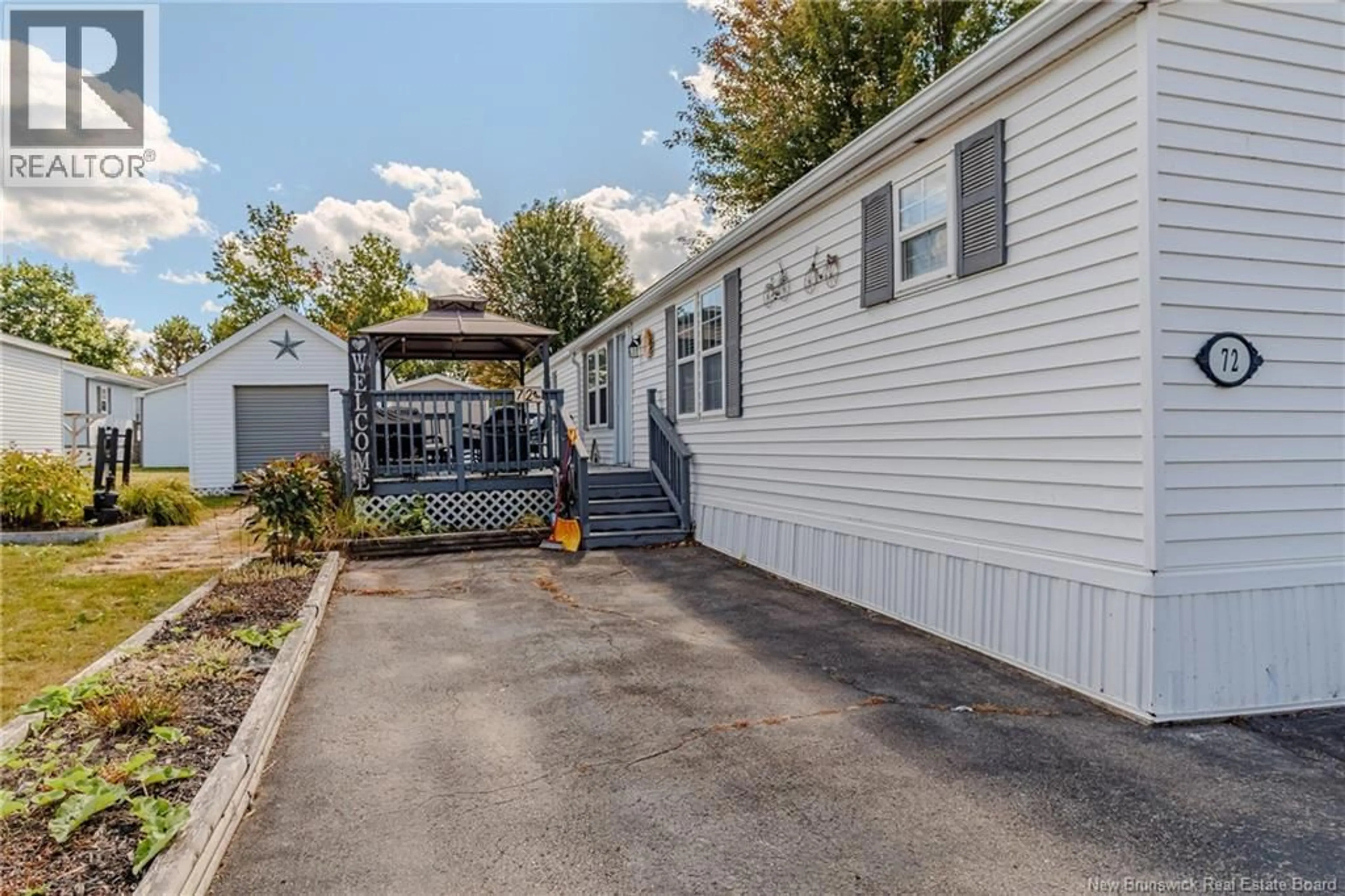 Home with vinyl exterior material, street for 72 3RD STREET, Sussex Corner New Brunswick E4E2V6