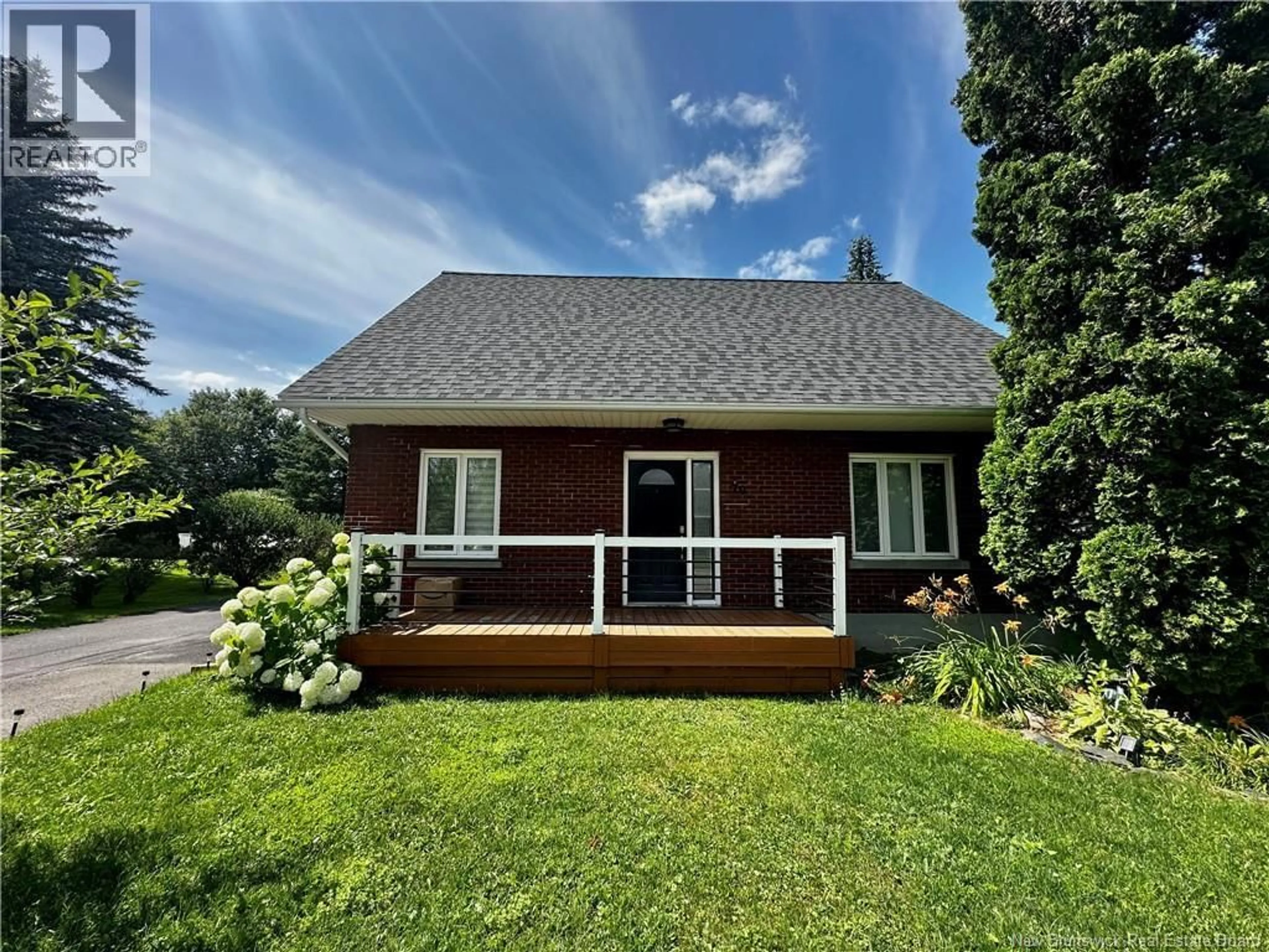Home with vinyl exterior material, unknown for 70 ORDONNANCE AVENUE, Edmundston New Brunswick E3V1C5