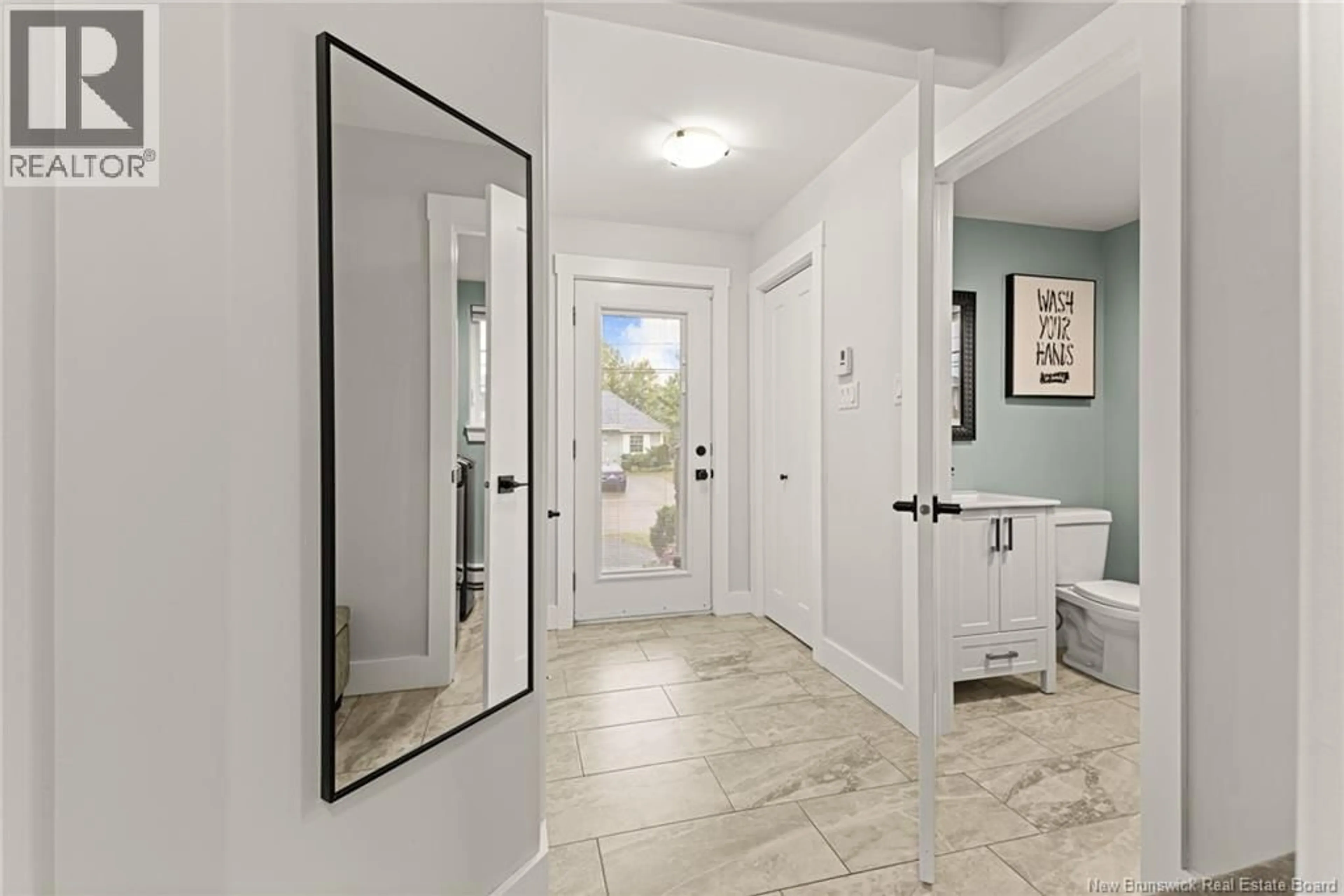 Indoor entryway for 14 FIRMIN CRESCENT, Dieppe New Brunswick E1A7T1