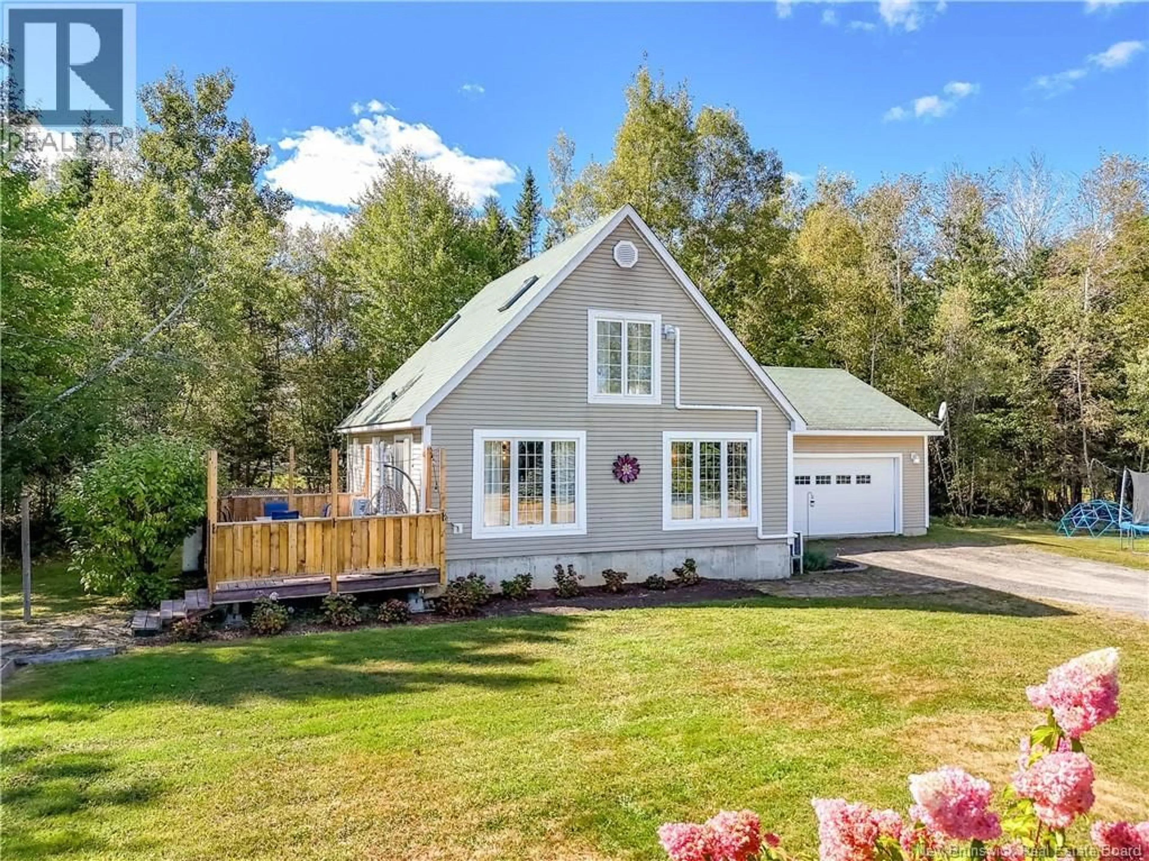 Home with vinyl exterior material, unknown for 61 RIDGEVIEW DRIVE, Keswick Ridge New Brunswick E6L1R1