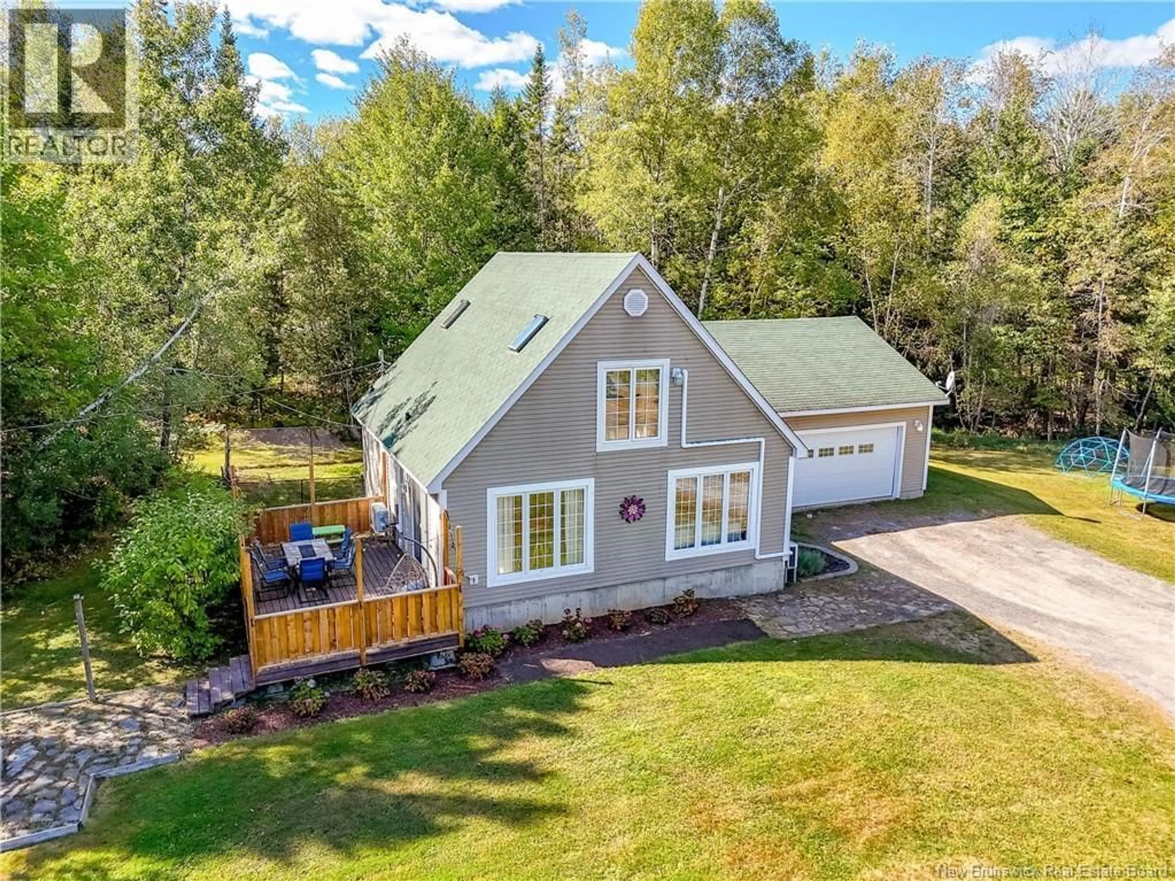 A pic from outside/outdoor area/front of a property/back of a property/a pic from drone, water/lake/river/ocean view for 61 RIDGEVIEW DRIVE, Keswick Ridge New Brunswick E6L1R1