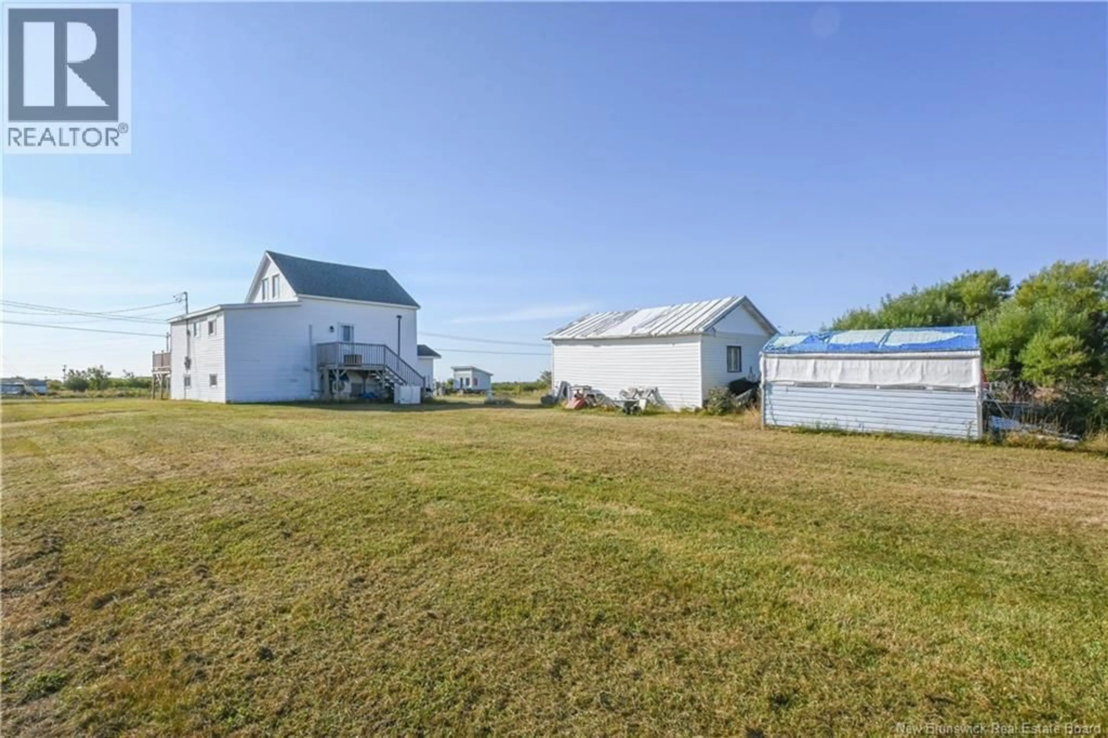 Unknown for 42 FERRON STREET, Cap-Bateau New Brunswick E8T3E4