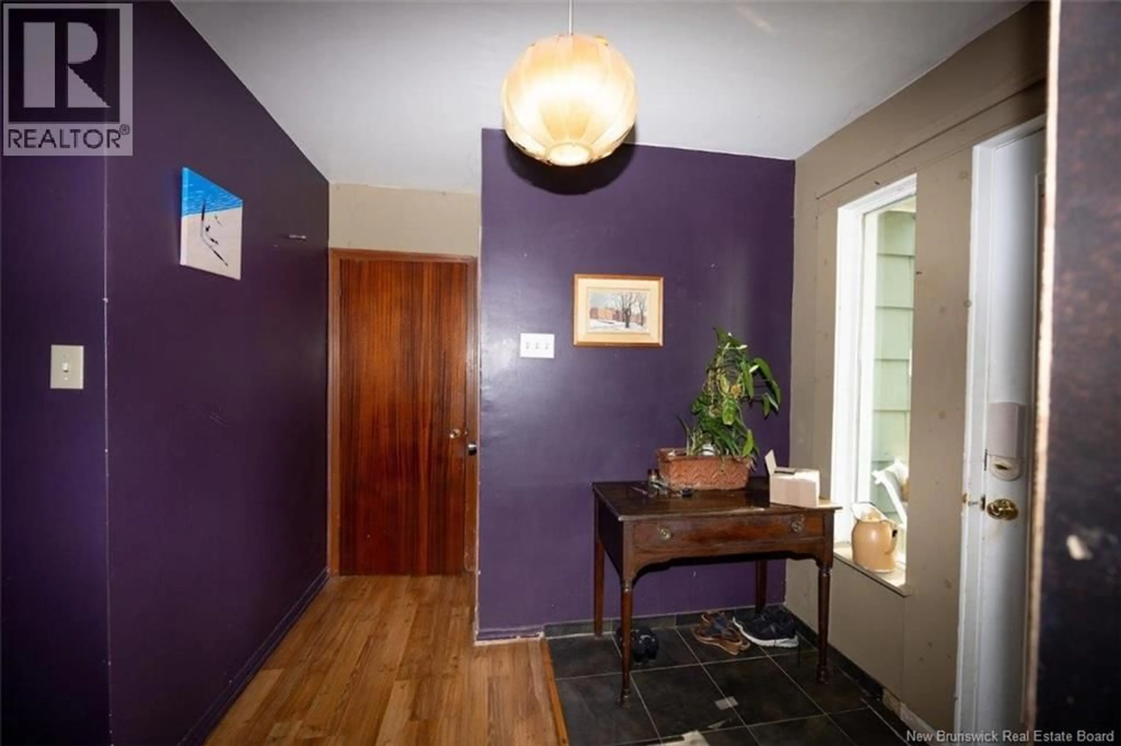 Indoor entryway for 755 GREGG COURT, Fredericton New Brunswick E3B4H5
