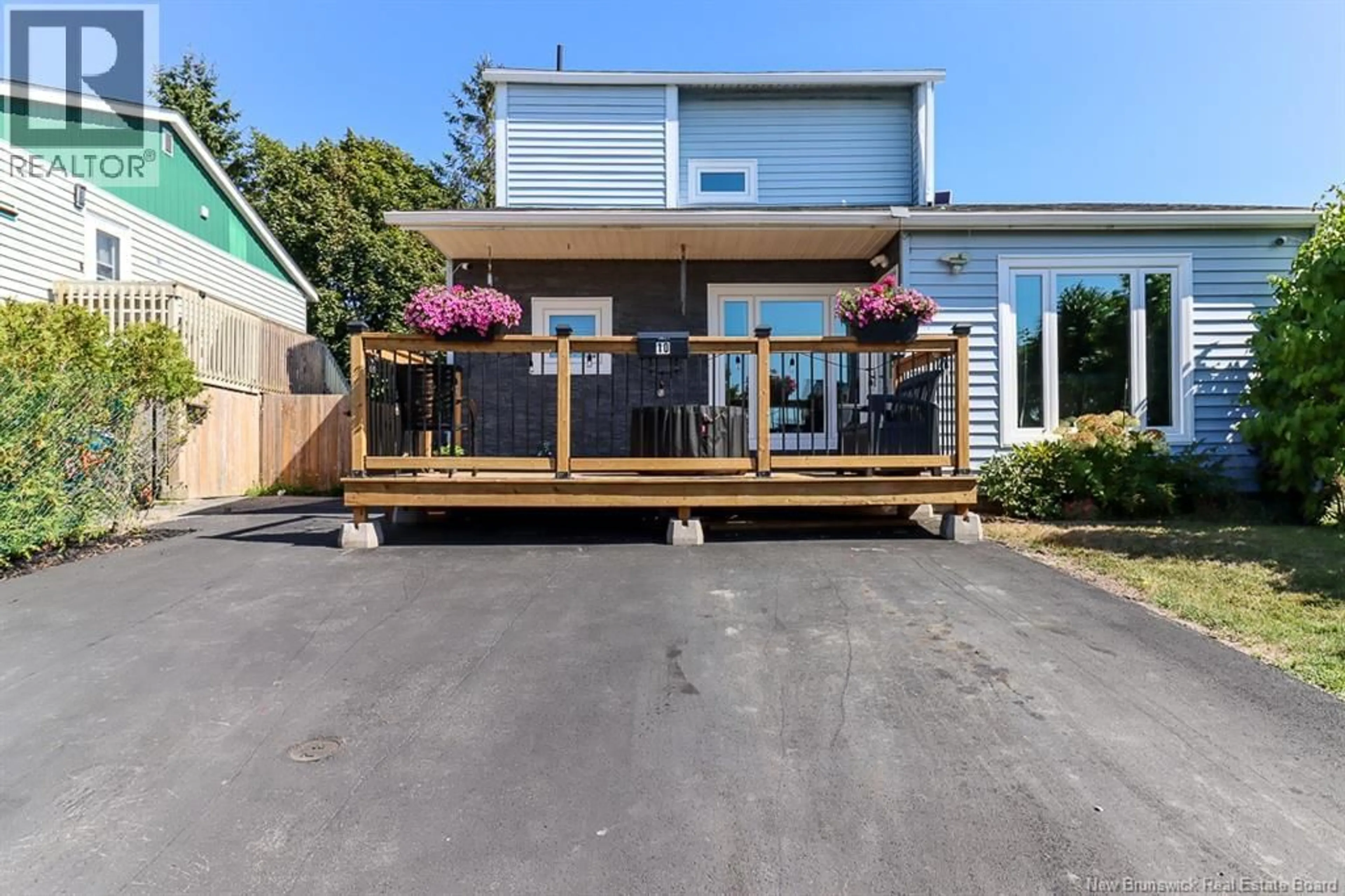 Unknown for 10 STILLVIEW COURT, Saint John New Brunswick E2P1A6