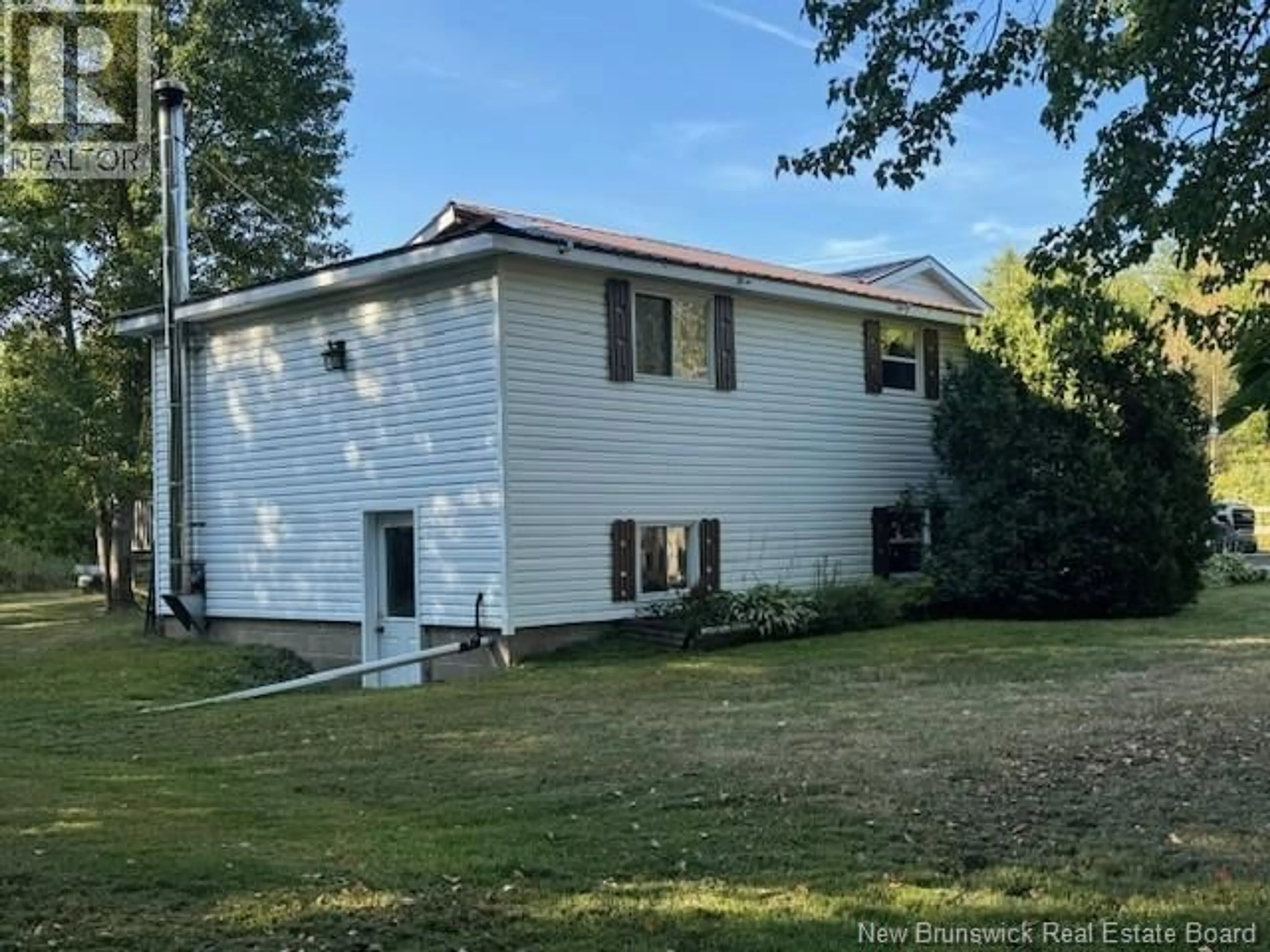 A pic from outside/outdoor area/front of a property/back of a property/a pic from drone, unknown for 2102 ROUTE 112, Upper Coverdale New Brunswick E1J1Z4