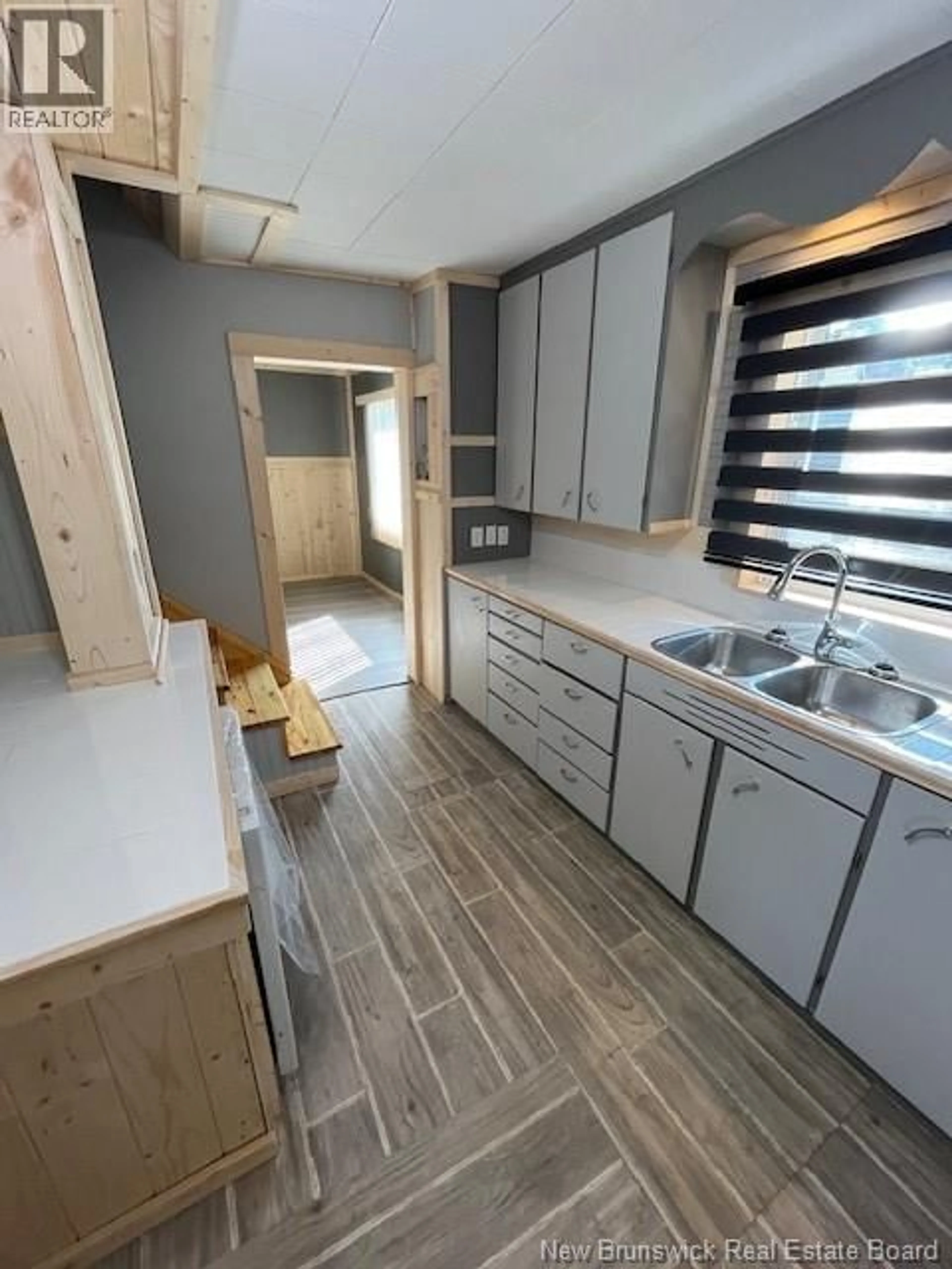Standard kitchen, unknown for 130 BRUNSWICK STREET, Dalhousie New Brunswick E8C1G6