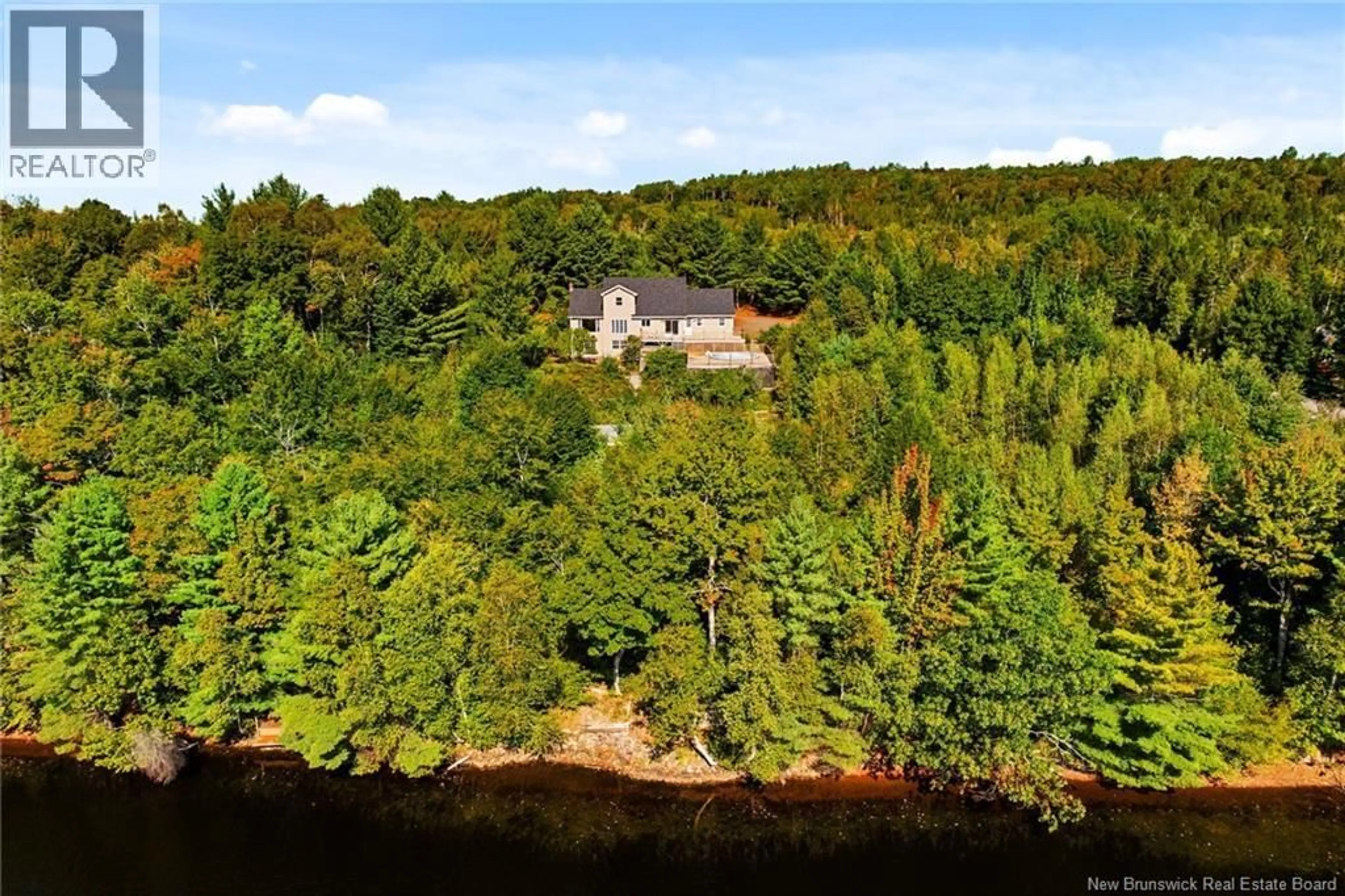 A pic from outside/outdoor area/front of a property/back of a property/a pic from drone, water/lake/river/ocean view for 18 HILLVIEW STREET, Upper Kingsclear New Brunswick E3B1V1