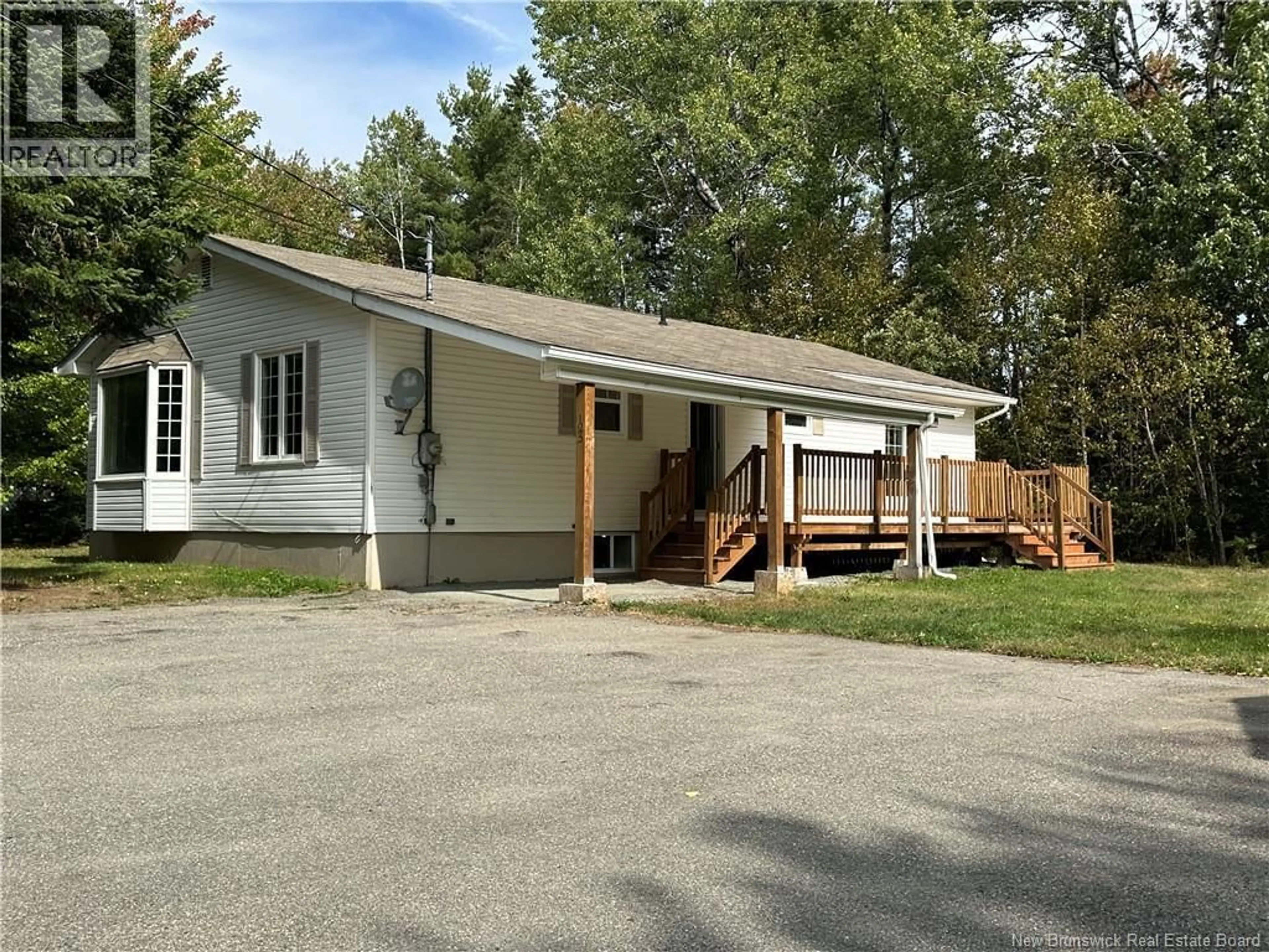 Home with vinyl exterior material, unknown for 125 HARPER ROAD, Miramichi New Brunswick E1N4R7