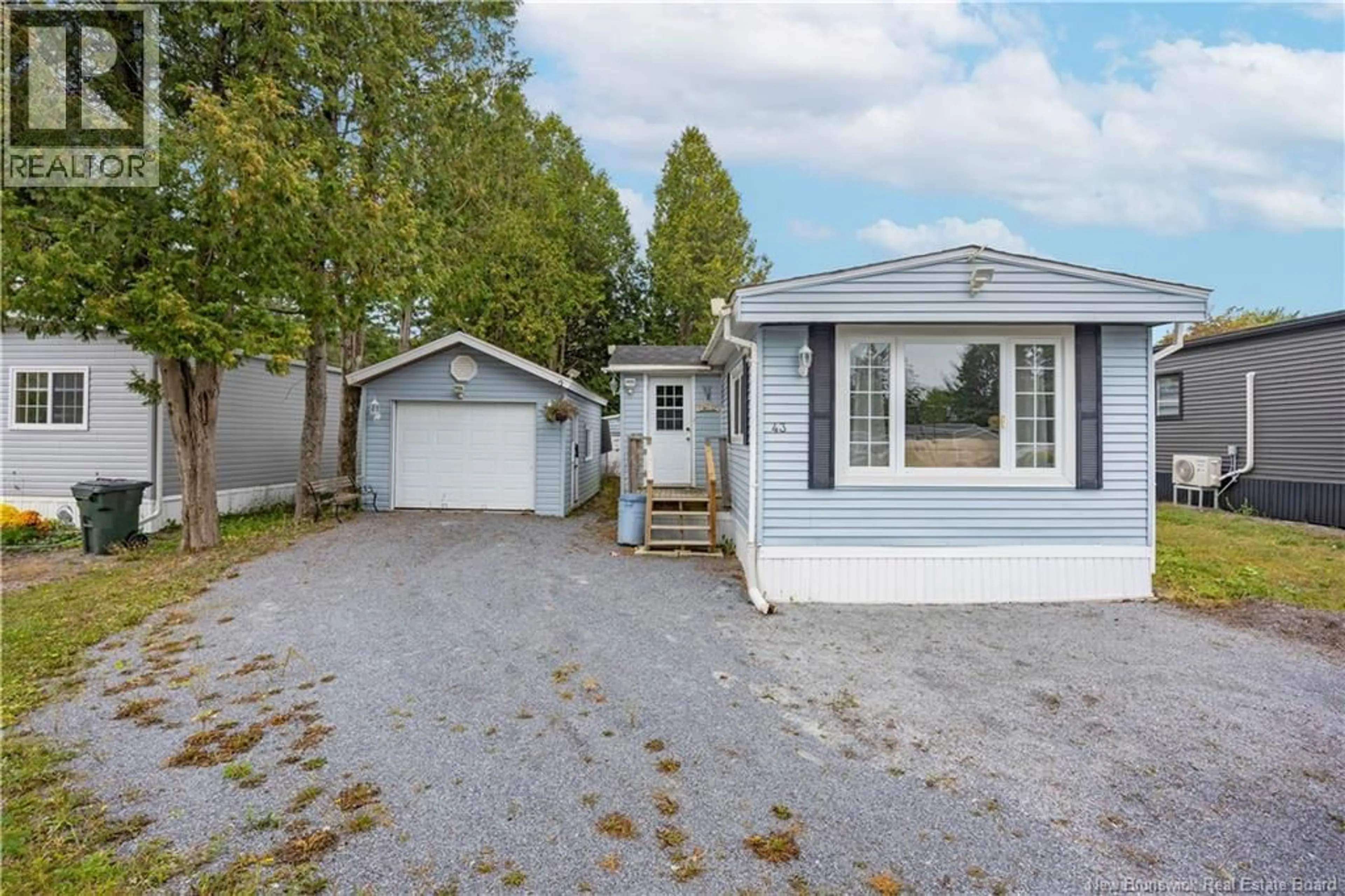 Home with vinyl exterior material, street for 43 WALNUT LANE, Quispamsis New Brunswick E2G1X2