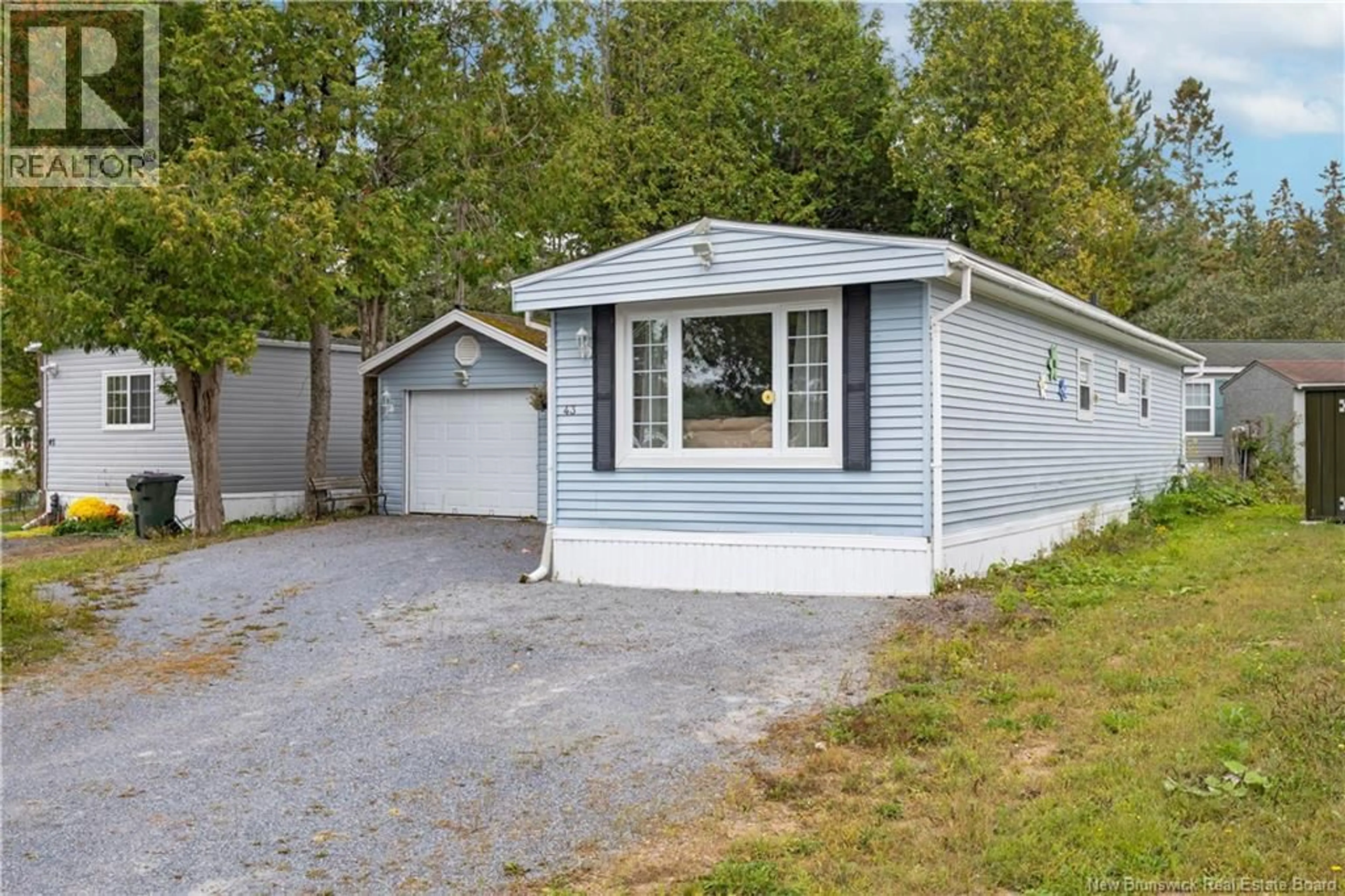 Unknown for 43 WALNUT LANE, Quispamsis New Brunswick E2G1X2
