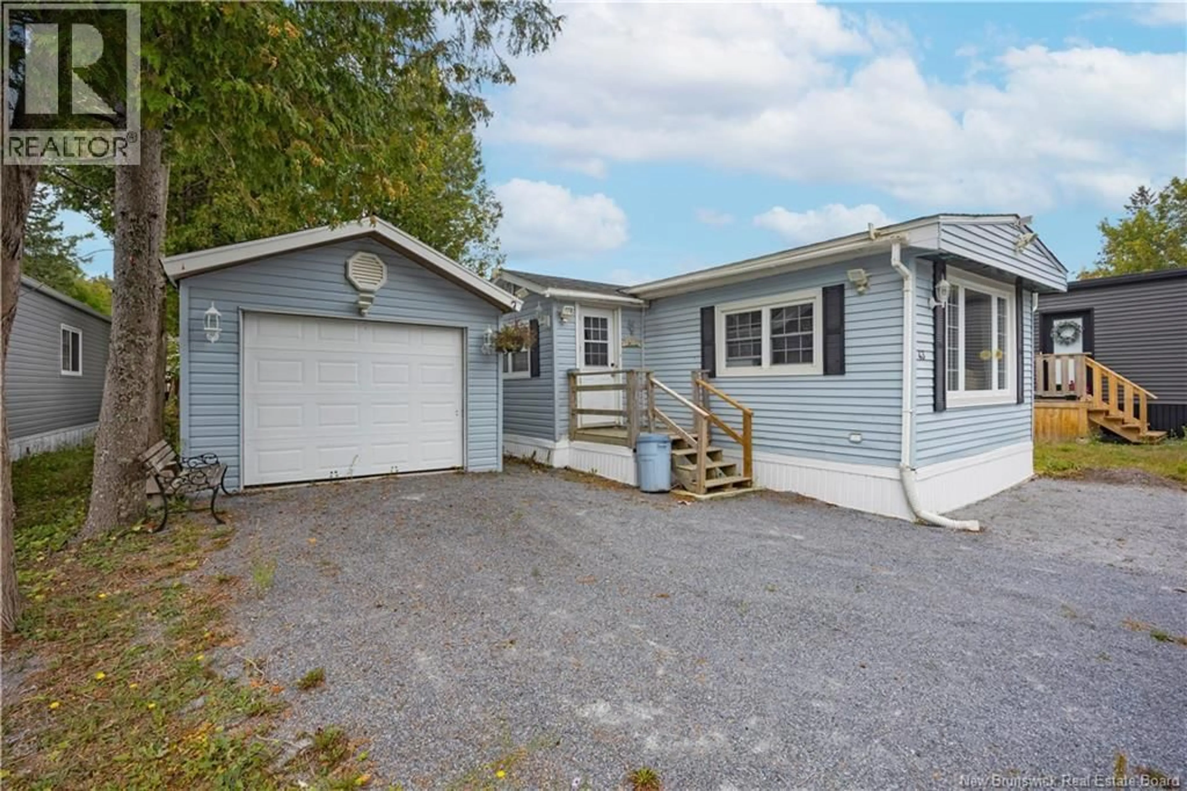 Home with vinyl exterior material, street for 43 WALNUT LANE, Quispamsis New Brunswick E2G1X2