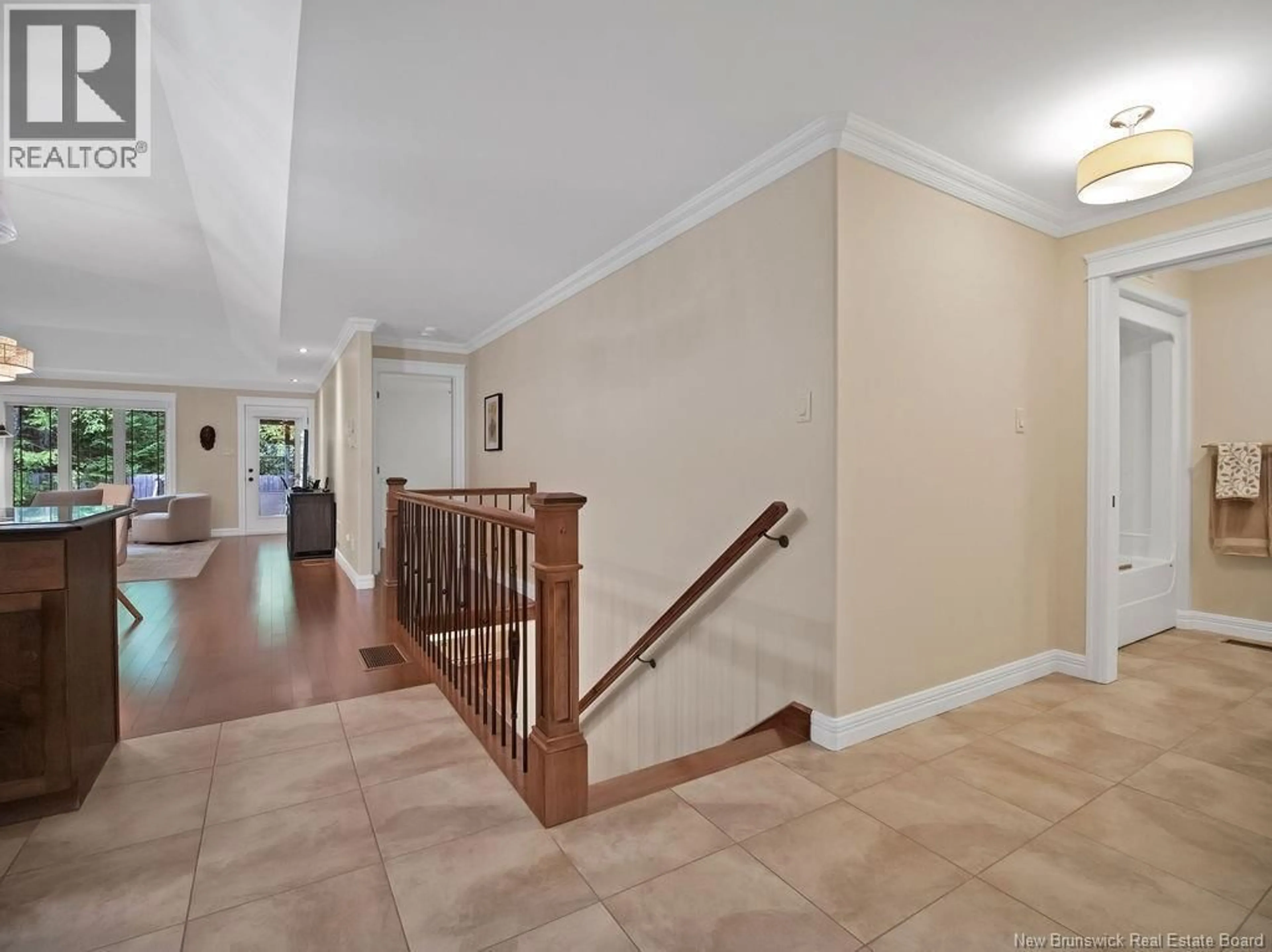 Indoor foyer for 342 DAMIEN, Dieppe New Brunswick E1A0H3