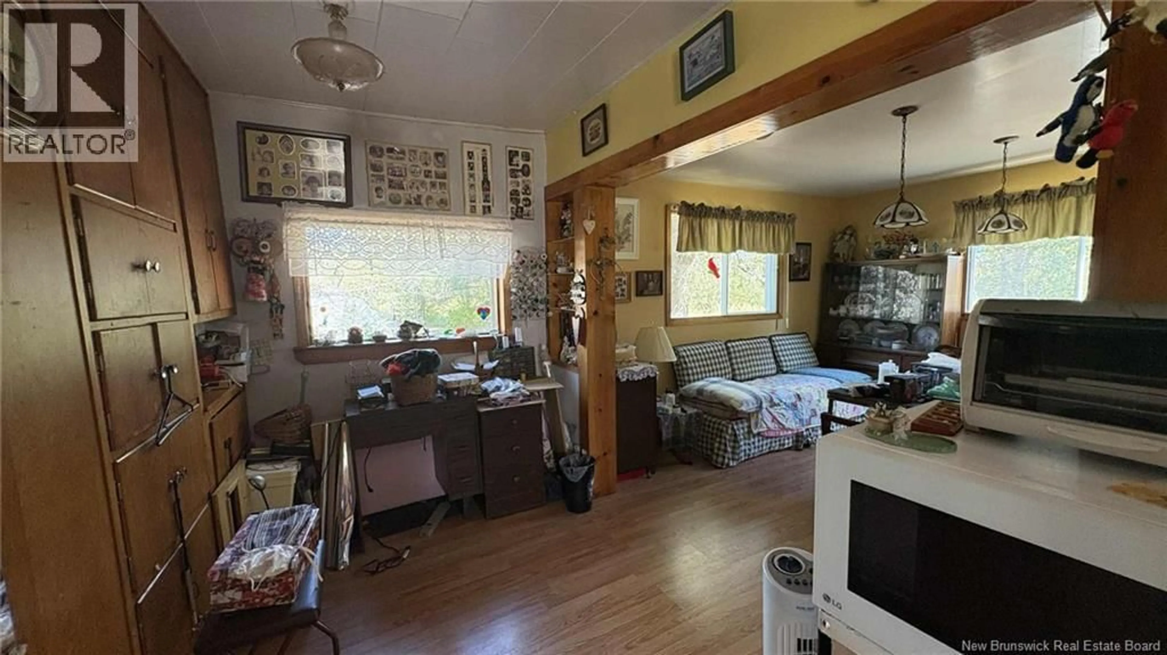 A pic of a room for 3 FAIRVIEW AVENUE, Hillsborough New Brunswick E4H2T2