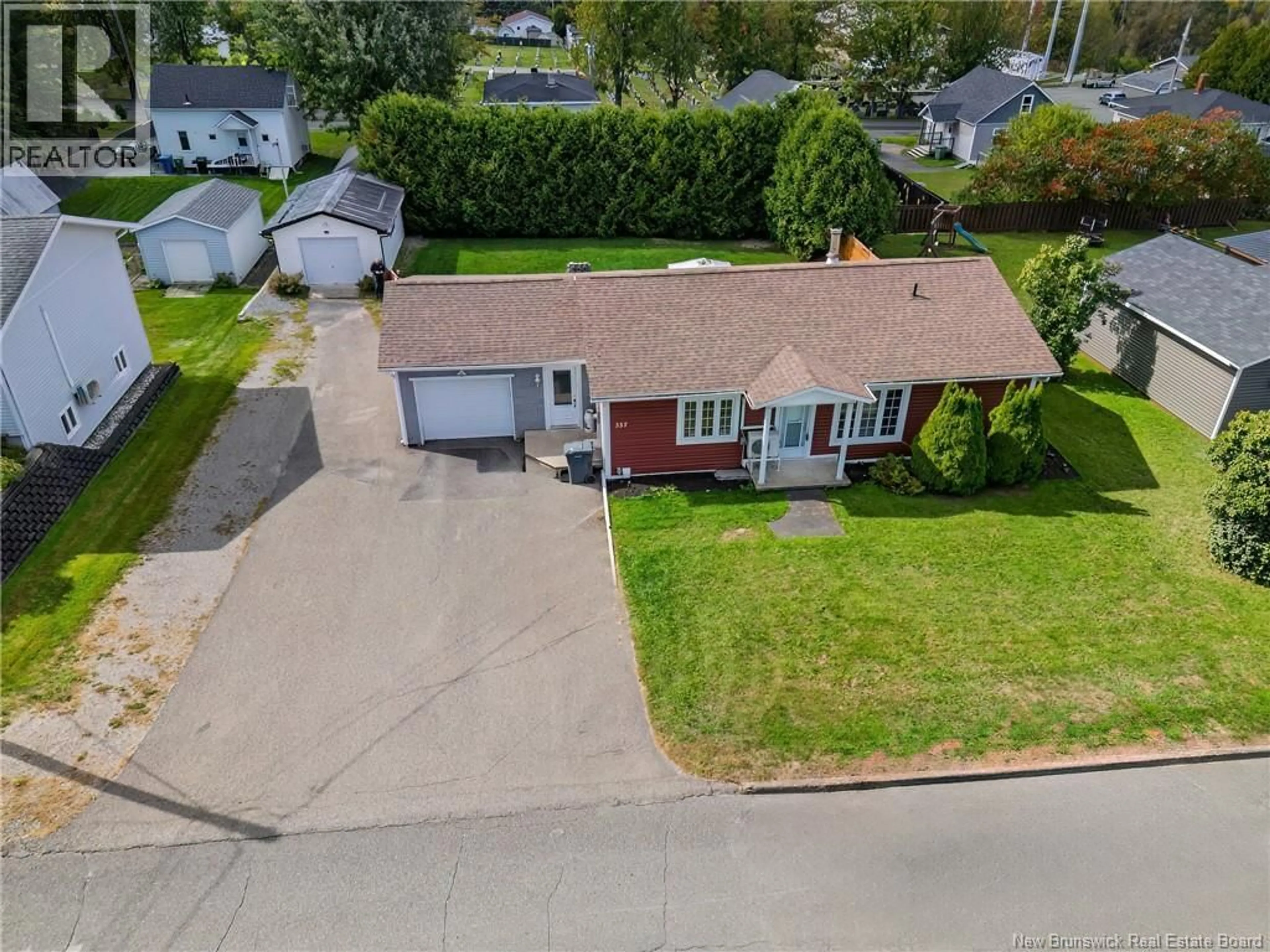 A pic from outside/outdoor area/front of a property/back of a property/a pic from drone, street for 337 ALBERT STREET, Grand-Sault/Grand Falls New Brunswick E3Y1E2