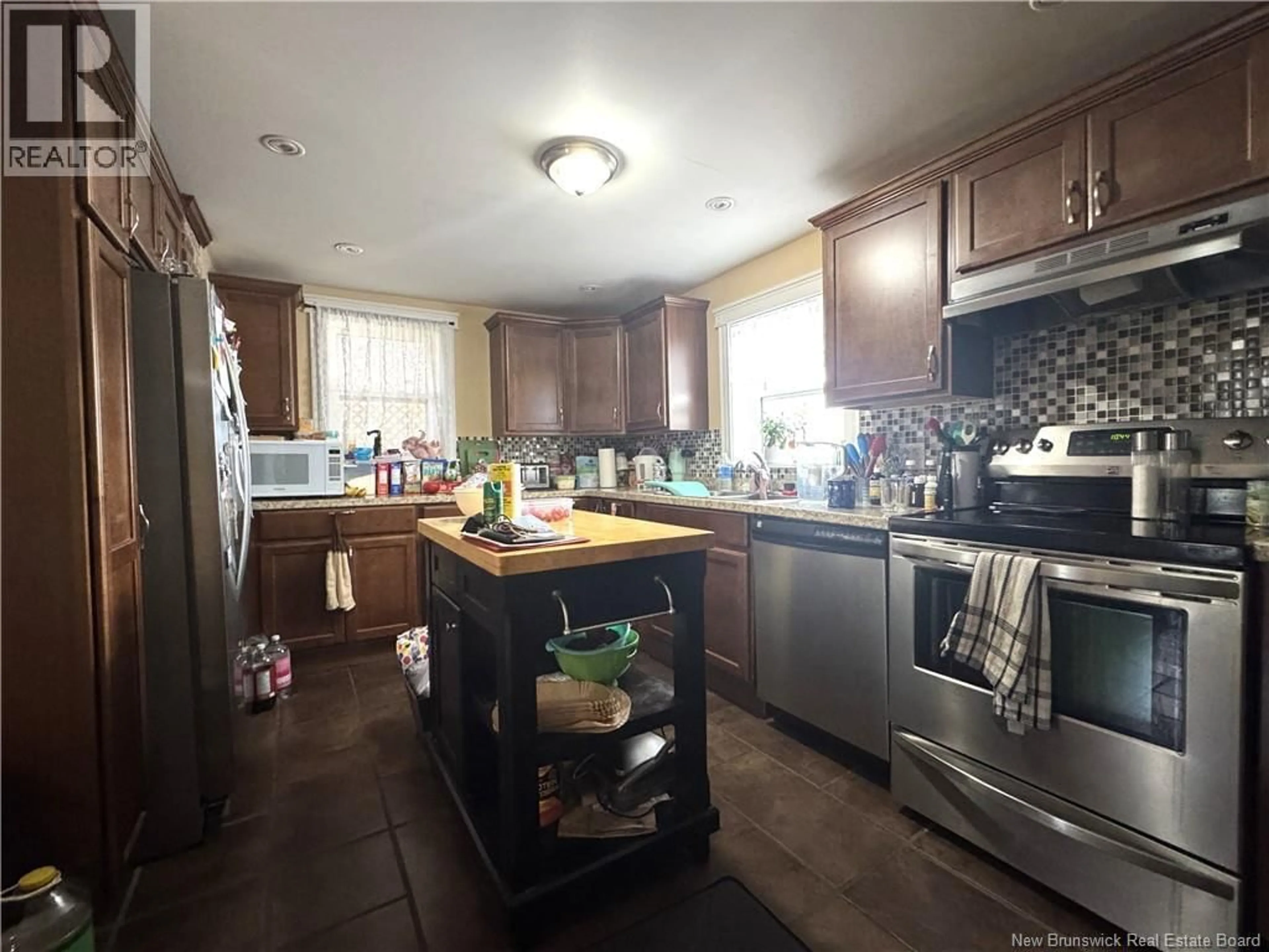 Standard kitchen, unknown for 113 SAINT JOHN STREET, Woodstock New Brunswick E7M2T8