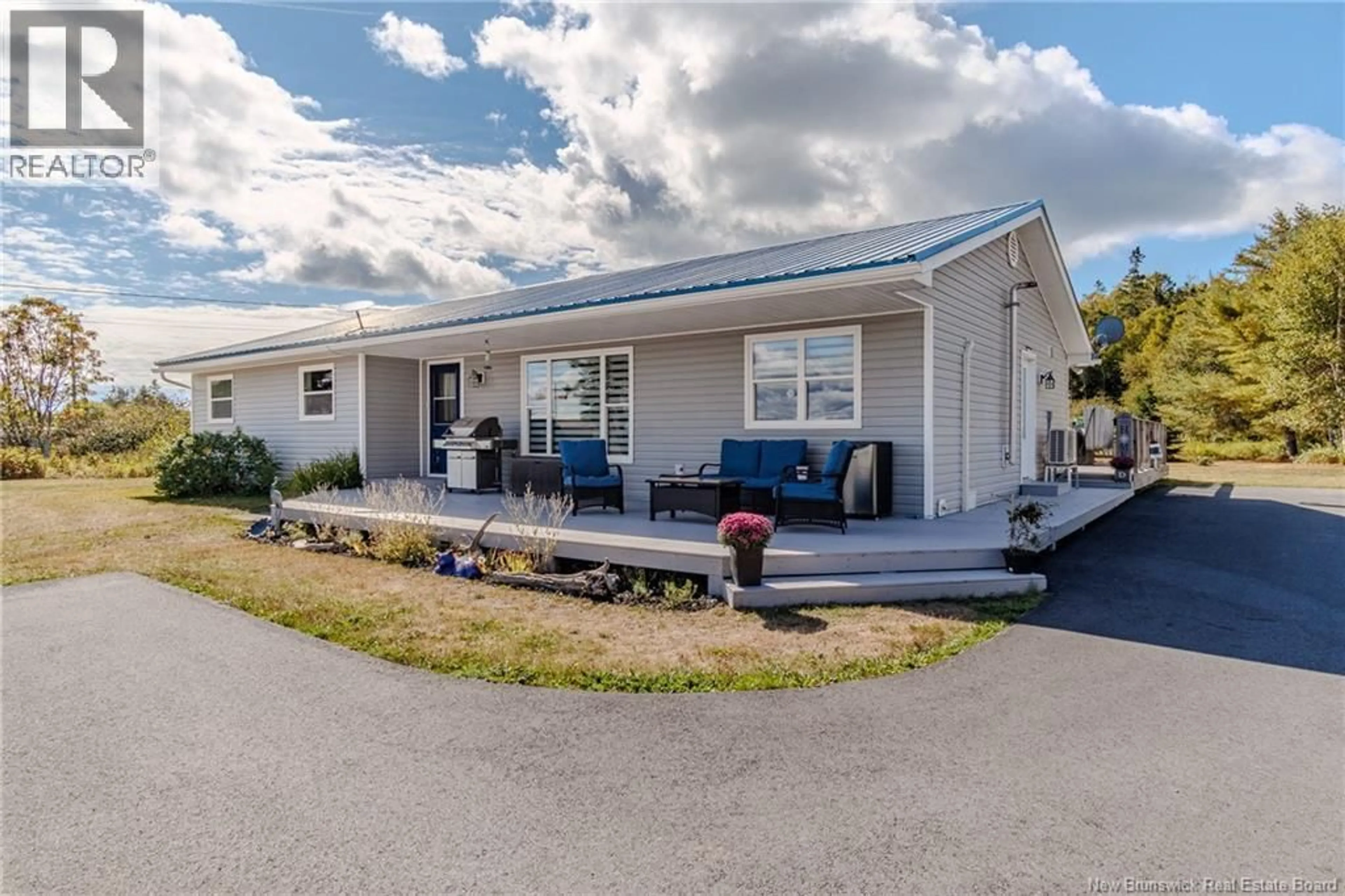 Unknown for 12 LONG BEACH LANE, Dipper Harbour New Brunswick E5J1X6