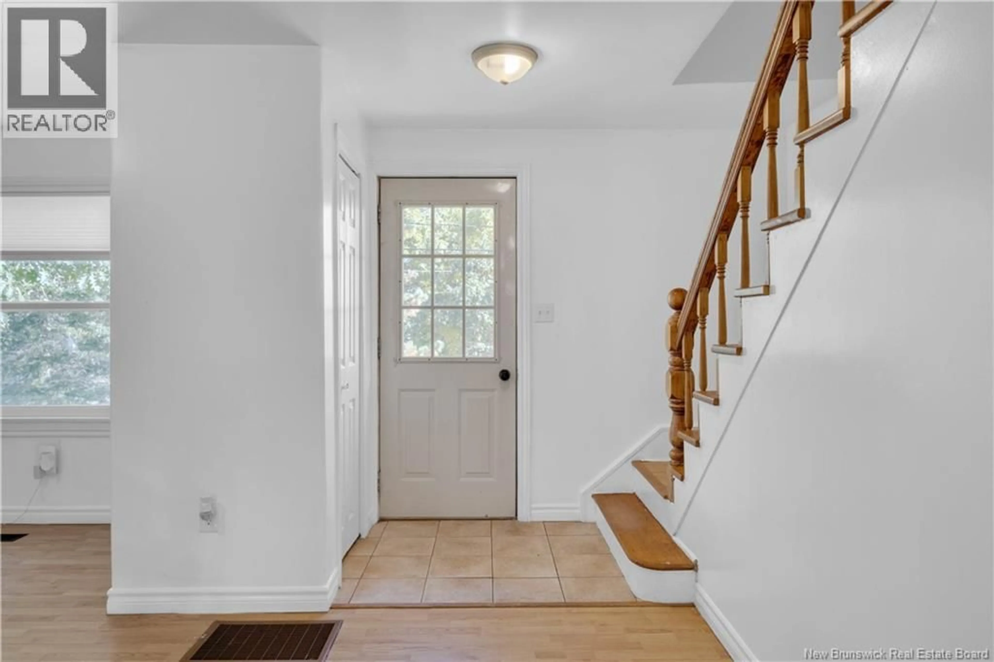 Indoor entryway for 34 SAINT PAUL'S STREET, Hampton New Brunswick E5N5P9