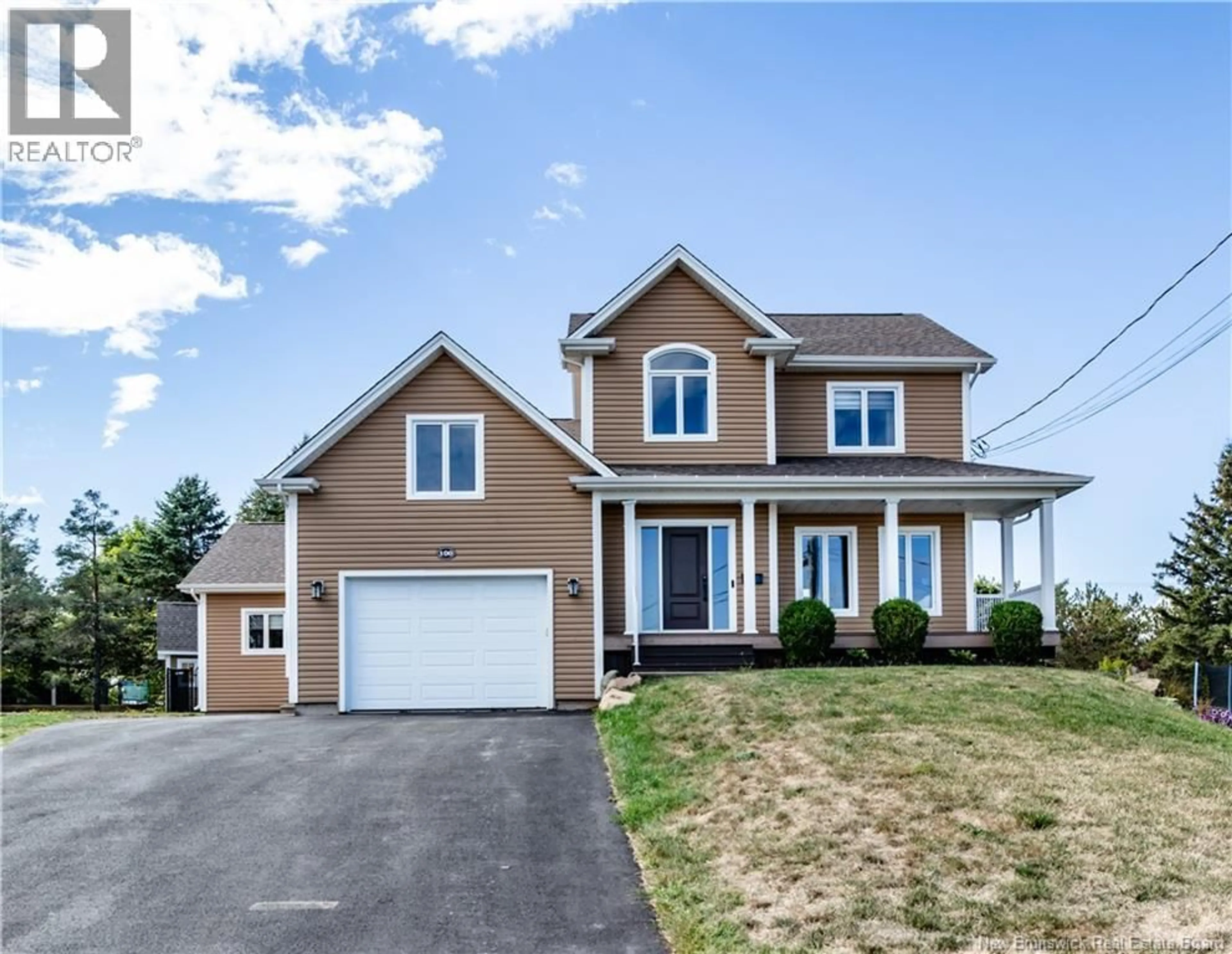 Home with vinyl exterior material, street for 100 FIDELE, Dieppe New Brunswick E1A0C9